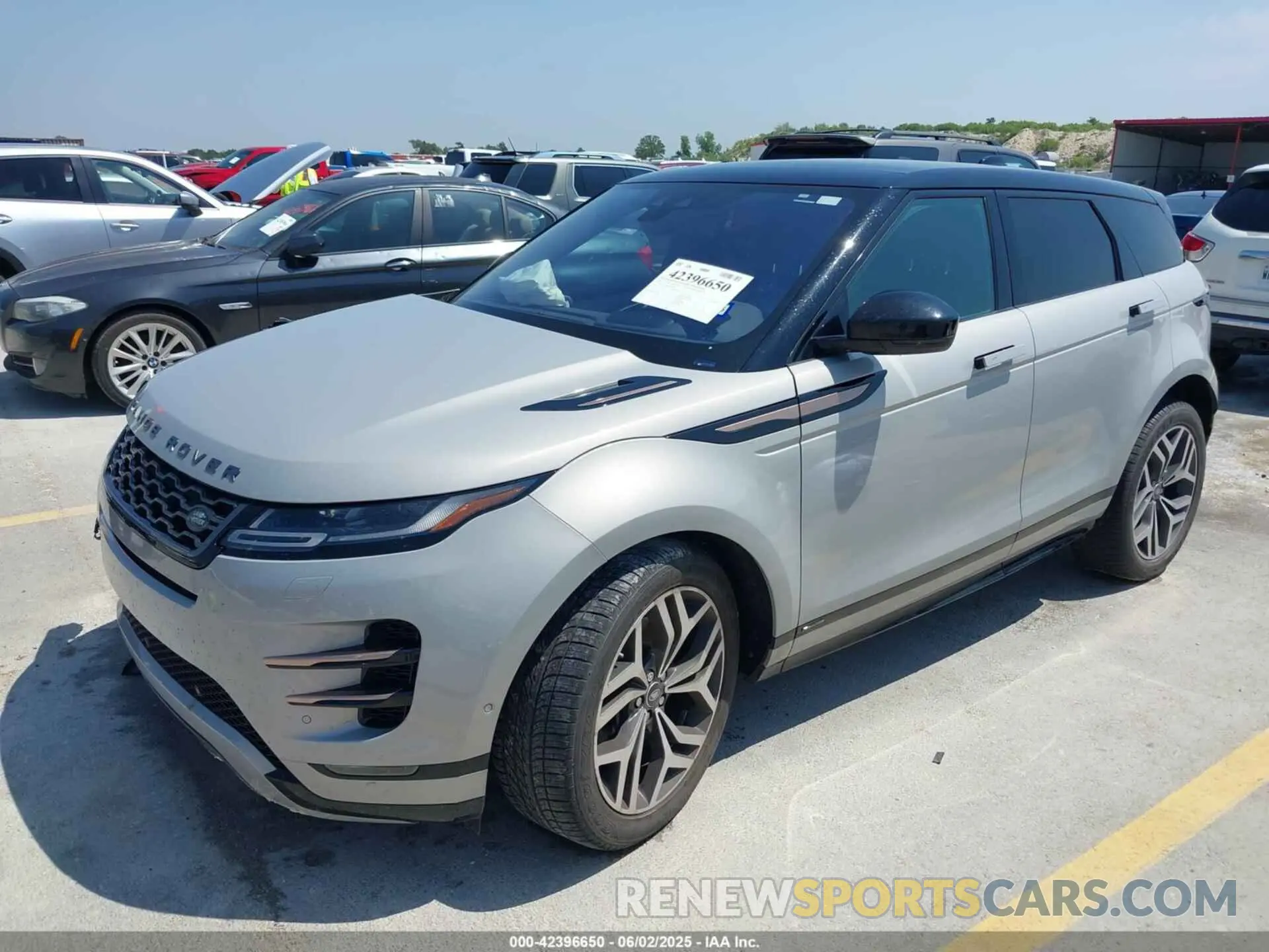 2 Photograph of a damaged car SALZL2FX5LH061406 LAND ROVER RANGE ROVER EVOQUE 2020