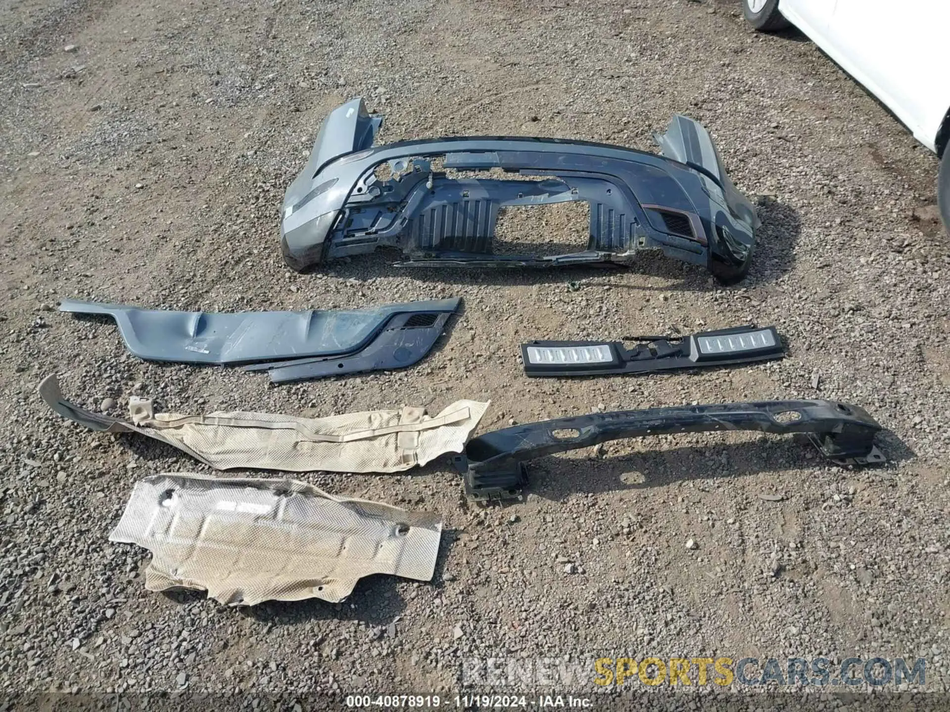 12 Photograph of a damaged car SALZL2FX6LH111326 LAND ROVER RANGE ROVER EVOQUE 2020