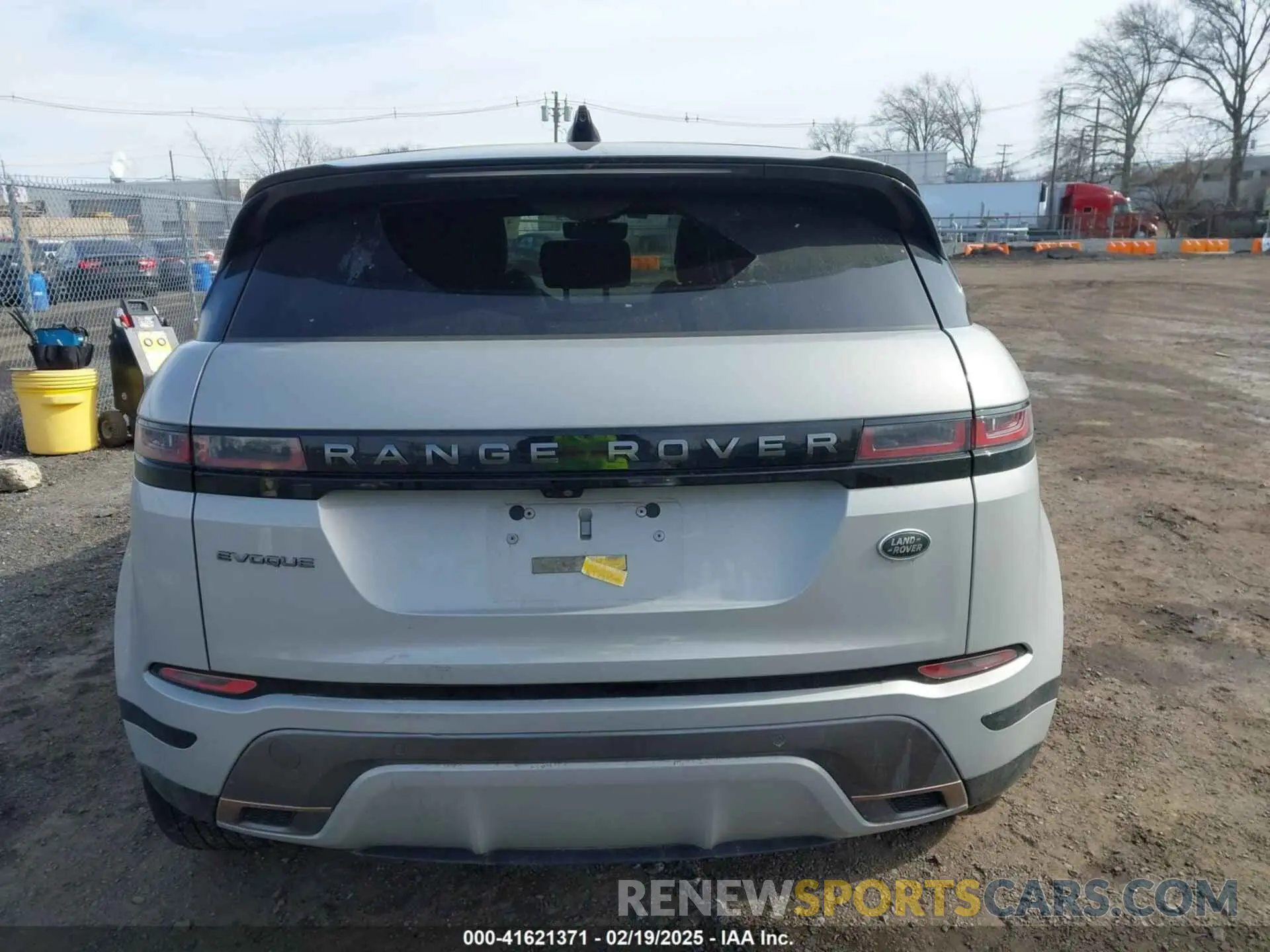 15 Photograph of a damaged car SALZL2FX8LH028139 LAND ROVER RANGE ROVER EVOQUE 2020