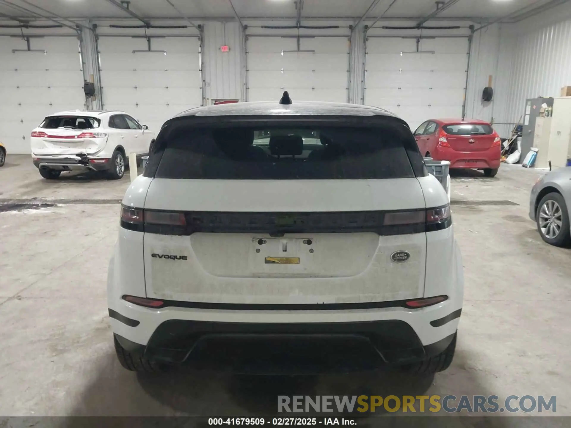 16 Photograph of a damaged car SALZL2GX0LH088771 LAND ROVER RANGE ROVER EVOQUE 2020