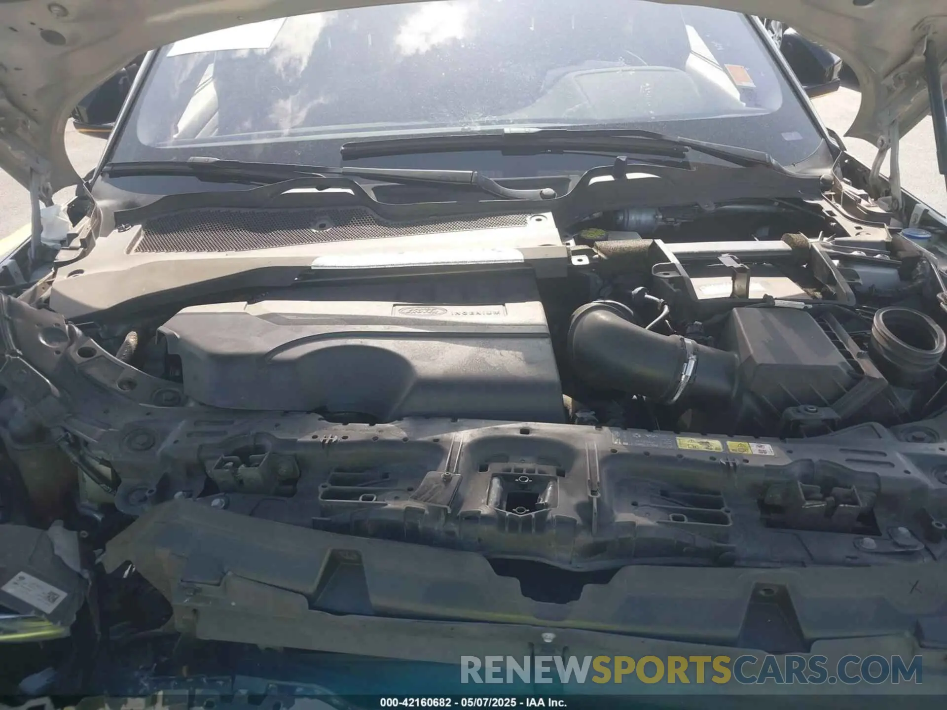 10 Photograph of a damaged car SALZL2GX2LH021721 LAND ROVER RANGE ROVER EVOQUE 2020