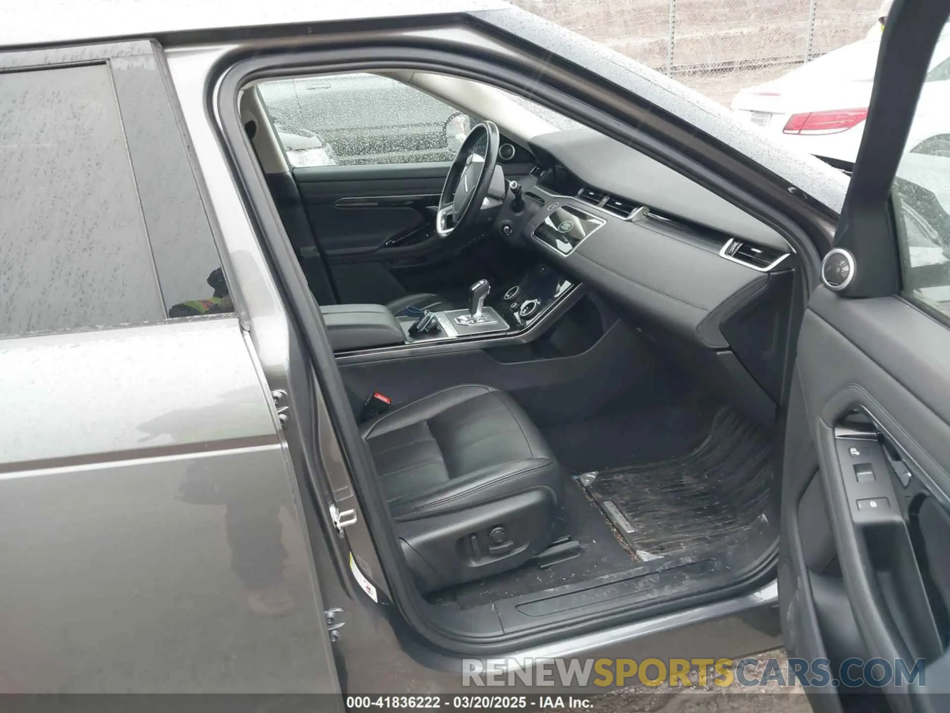 5 Photograph of a damaged car SALZP2FX2LH018985 LAND ROVER RANGE ROVER EVOQUE 2020