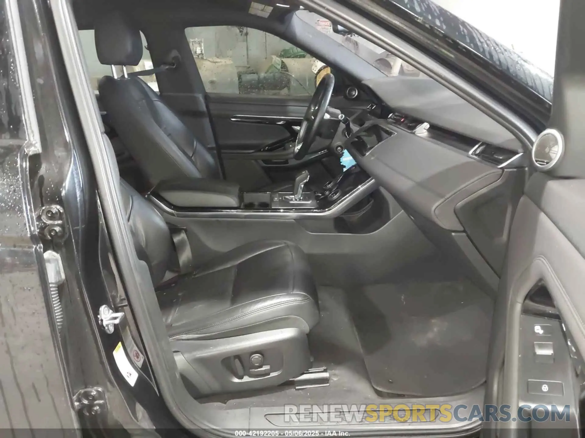5 Photograph of a damaged car SALZP2FX3LH021085 LAND ROVER RANGE ROVER EVOQUE 2020