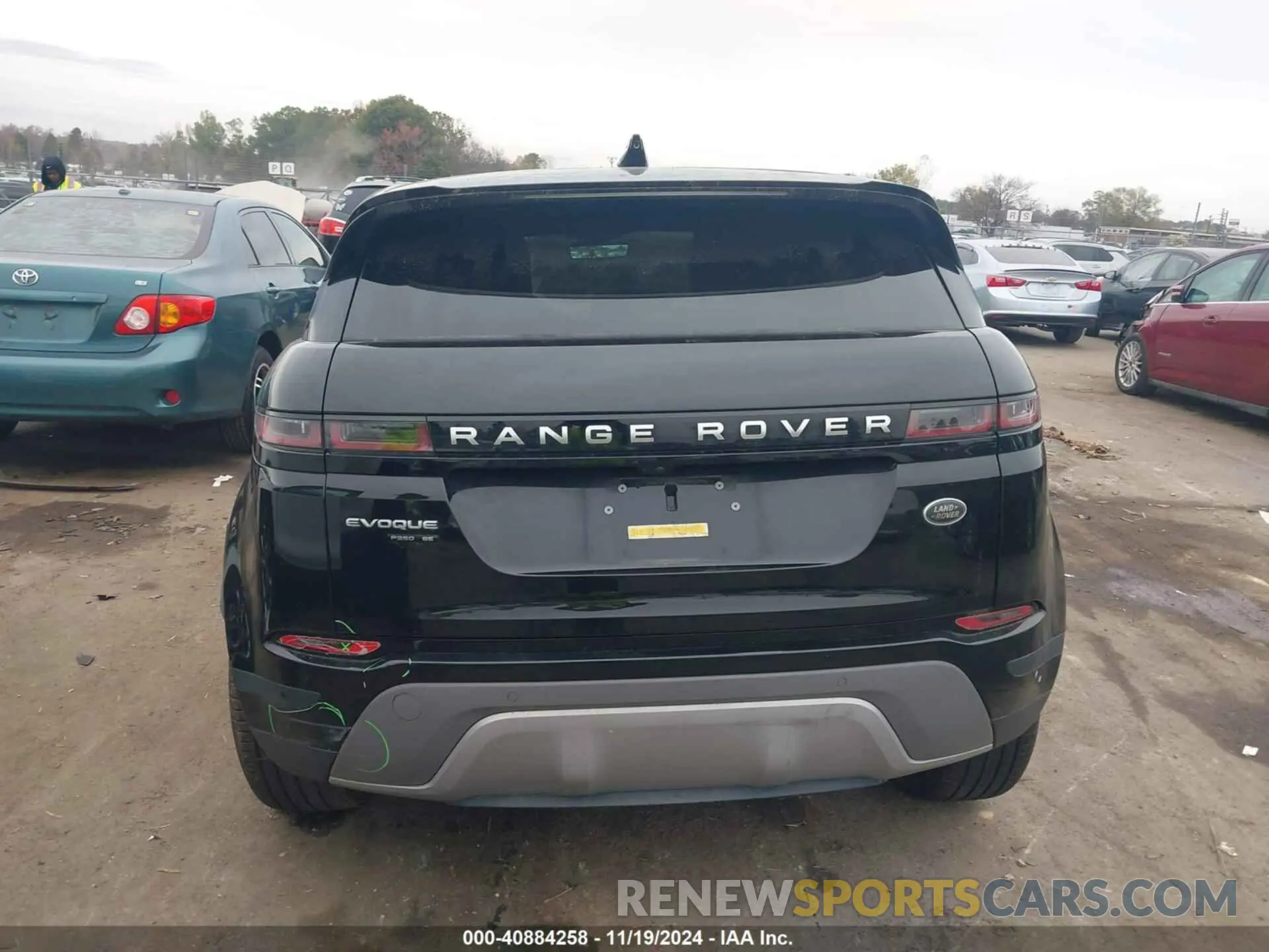 17 Photograph of a damaged car SALZP2FX3LH045578 LAND ROVER RANGE ROVER EVOQUE 2020