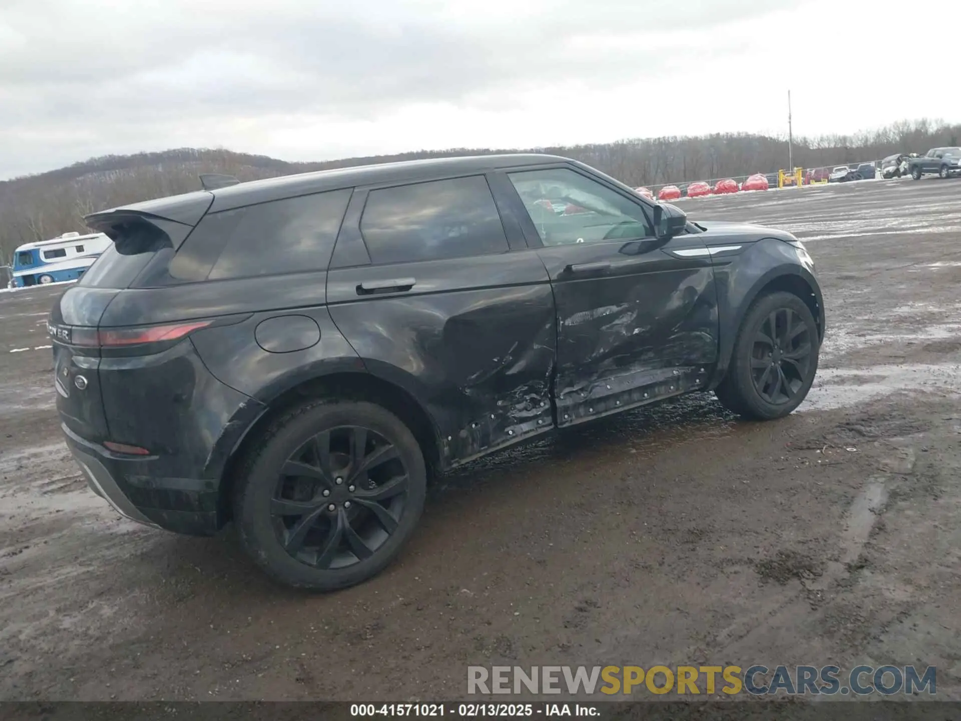 4 Photograph of a damaged car SALZP2FX4LH078010 LAND ROVER RANGE ROVER EVOQUE 2020