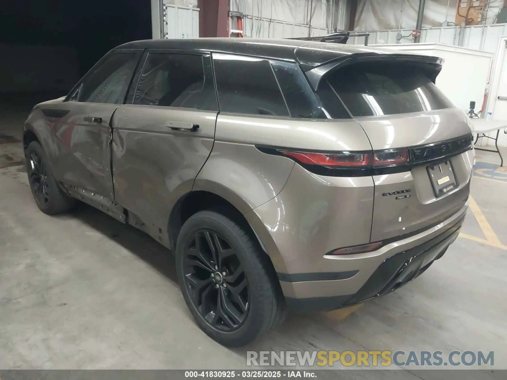 3 Photograph of a damaged car SALZP2FX5LH031469 LAND ROVER RANGE ROVER EVOQUE 2020