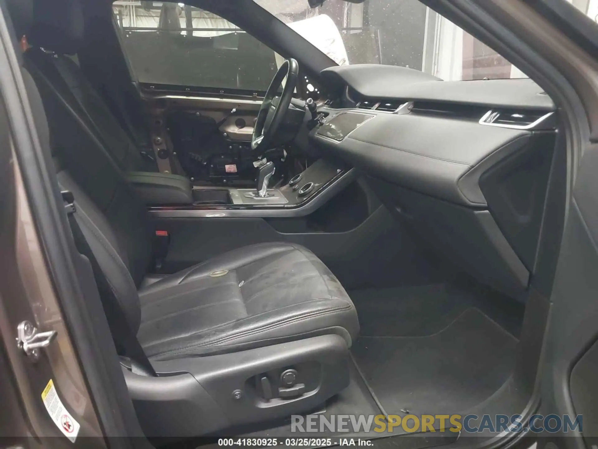 5 Photograph of a damaged car SALZP2FX5LH031469 LAND ROVER RANGE ROVER EVOQUE 2020