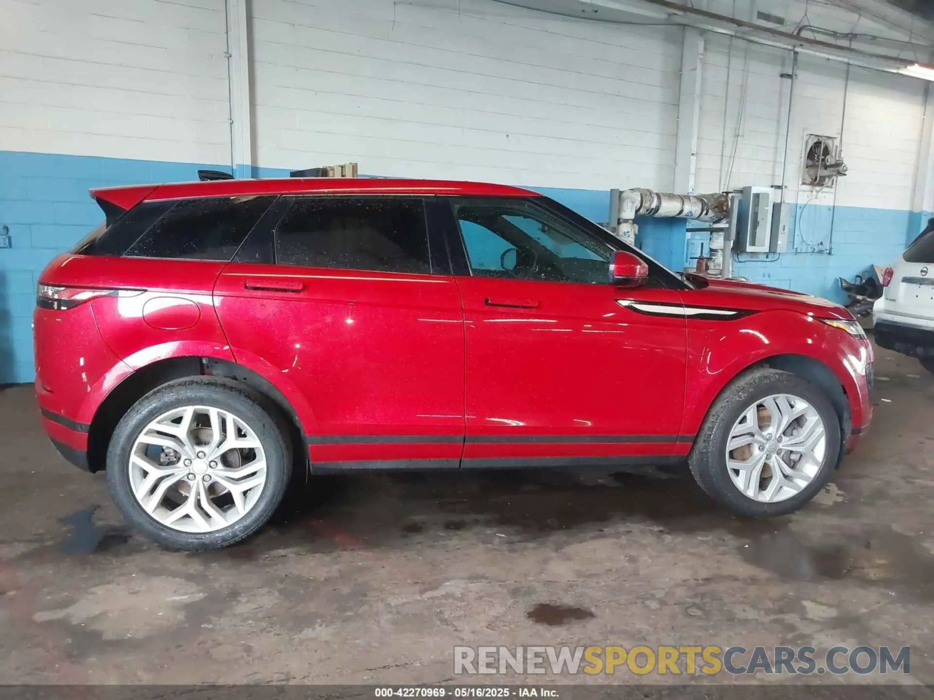 13 Photograph of a damaged car SALZP2FX6LH049060 LAND ROVER RANGE ROVER EVOQUE 2020