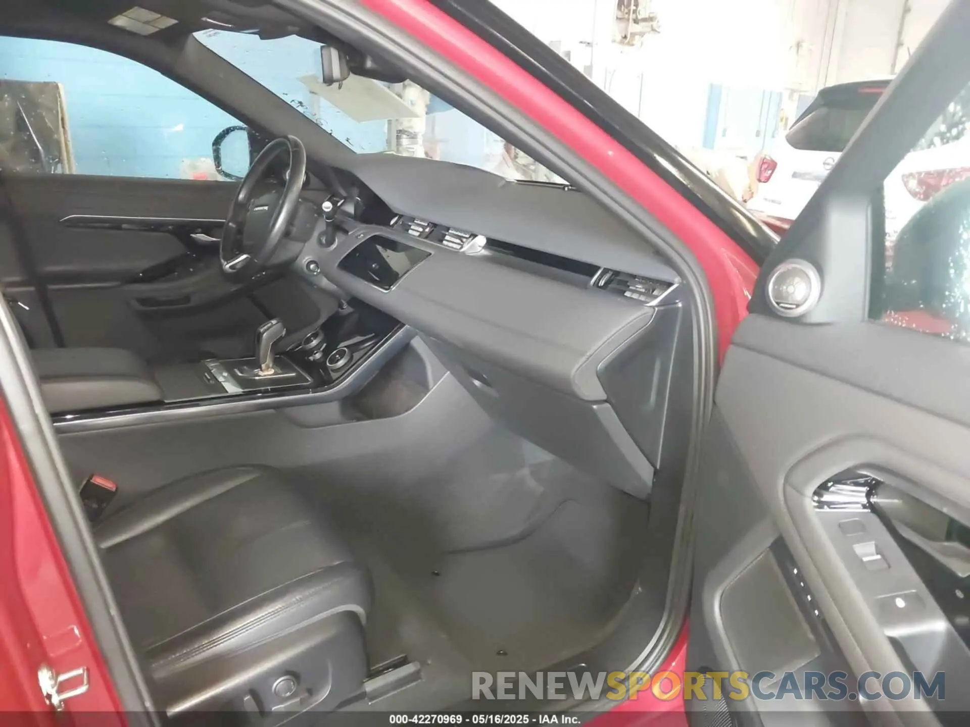 5 Photograph of a damaged car SALZP2FX6LH049060 LAND ROVER RANGE ROVER EVOQUE 2020