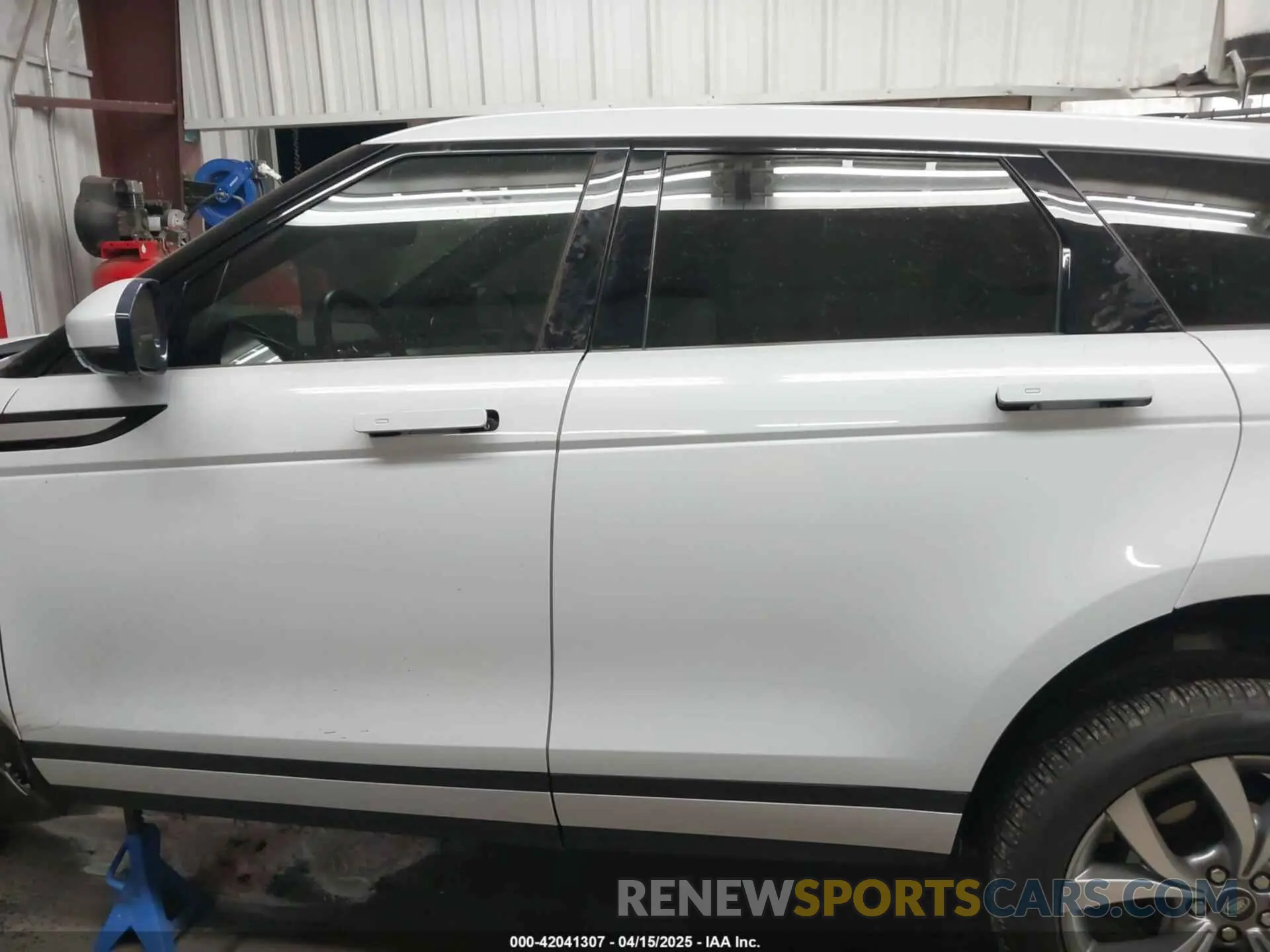 15 Photograph of a damaged car SALZP2FX6LH070149 LAND ROVER RANGE ROVER EVOQUE 2020