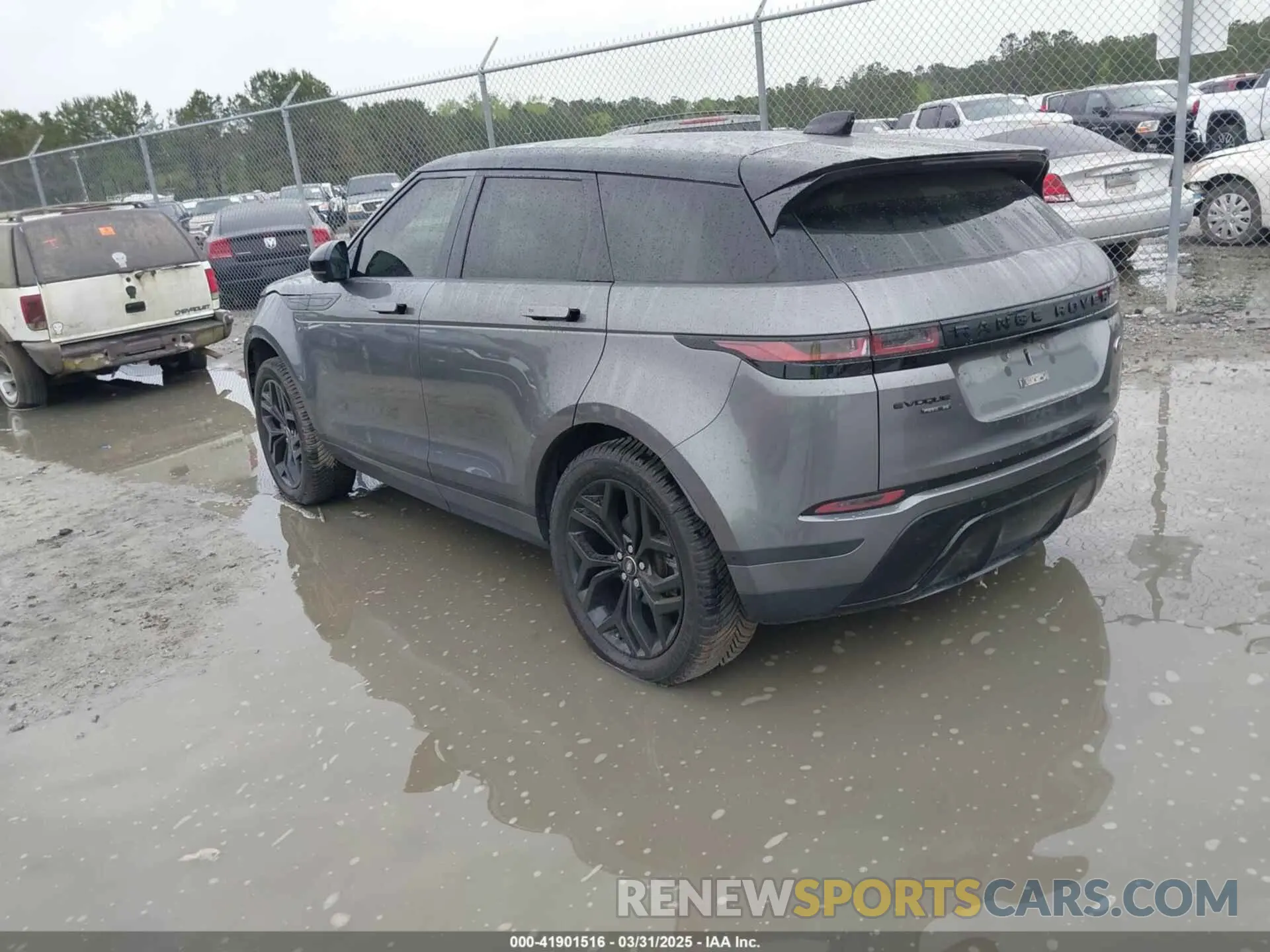 3 Photograph of a damaged car SALZP2FX7LH007738 LAND ROVER RANGE ROVER EVOQUE 2020
