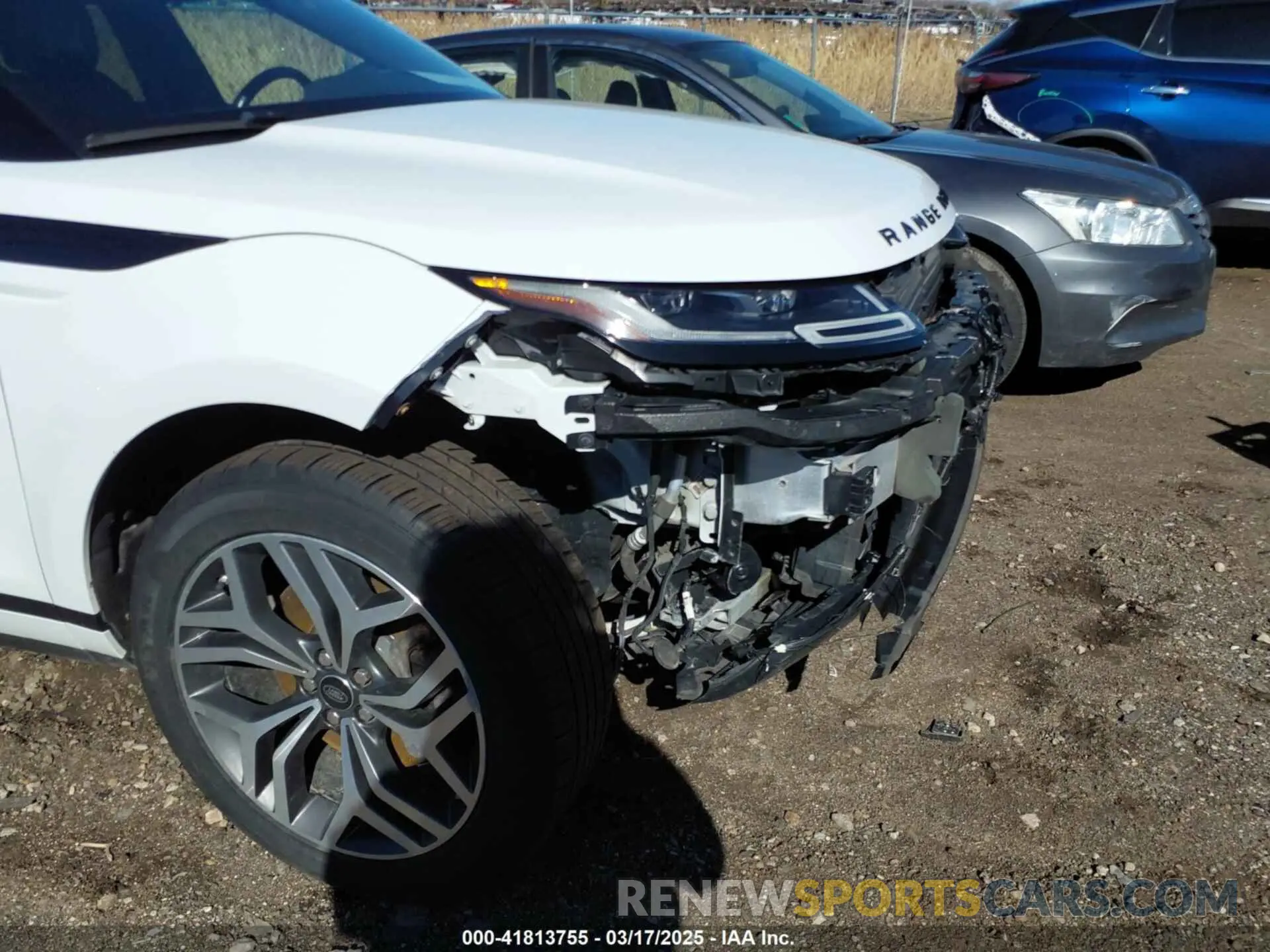 18 Photograph of a damaged car SALZP2FX8LH013564 LAND ROVER RANGE ROVER EVOQUE 2020