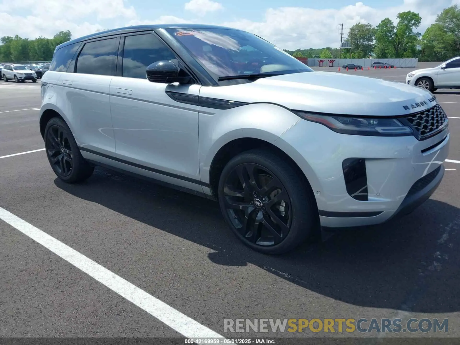 1 Photograph of a damaged car SALZP2FX9LH060618 LAND ROVER RANGE ROVER EVOQUE 2020