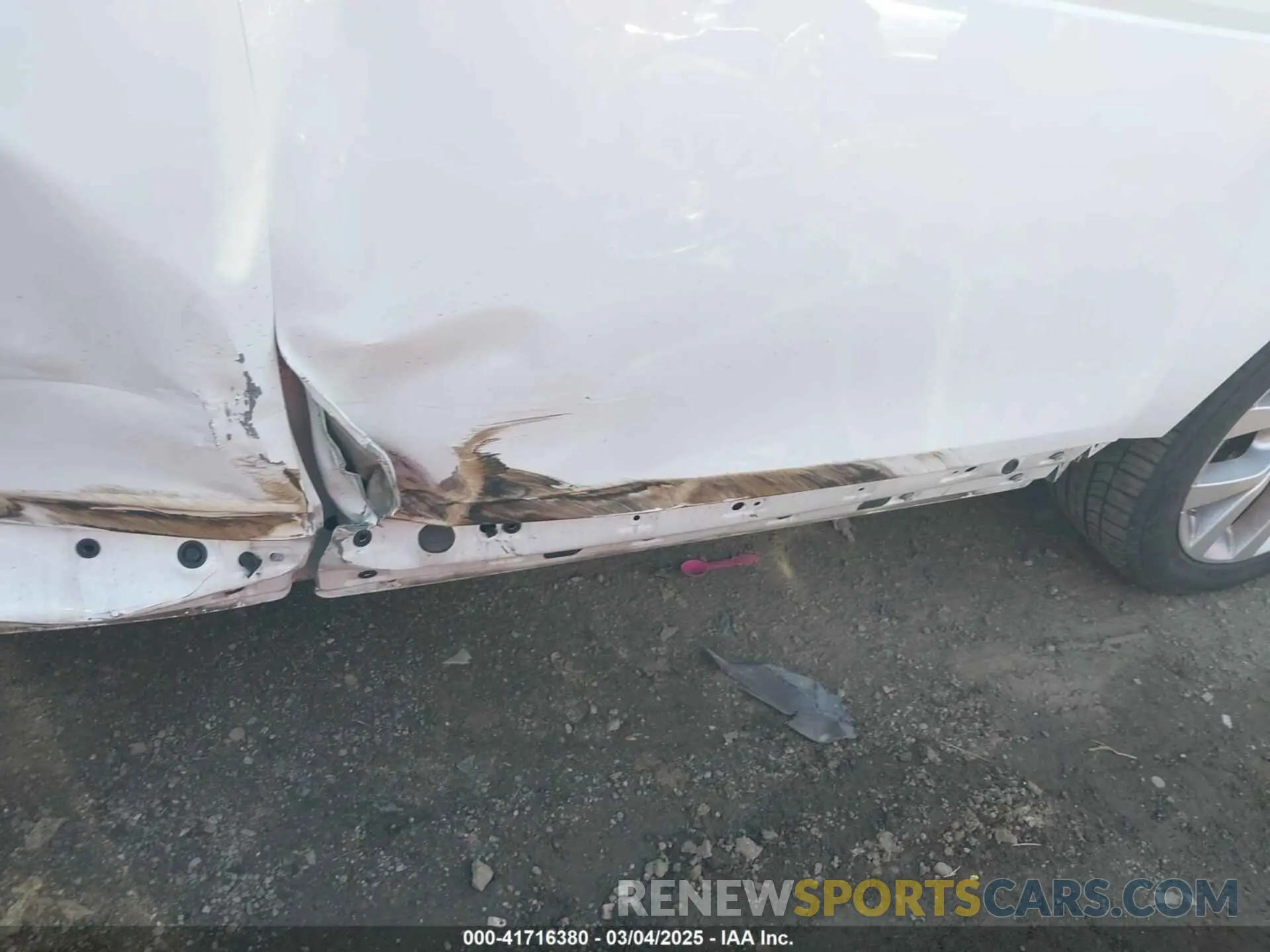 12 Photograph of a damaged car SALZT2GX5LH055345 LAND ROVER RANGE ROVER EVOQUE 2020