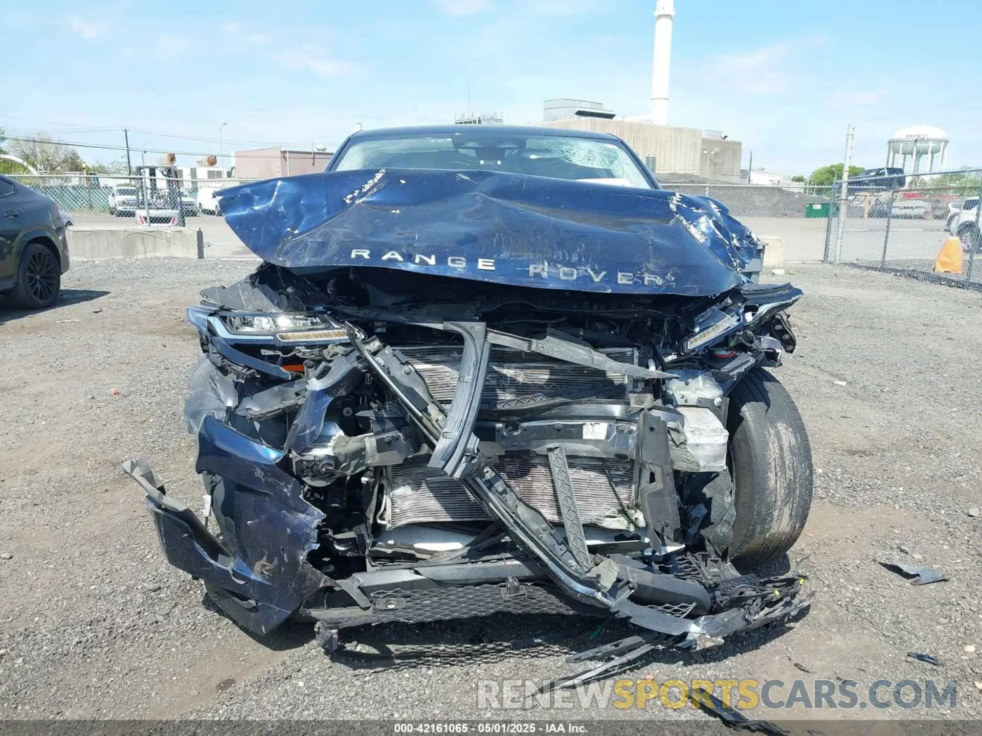 12 Photograph of a damaged car SALZJ2FX1MH130664 LAND ROVER RANGE ROVER EVOQUE 2021