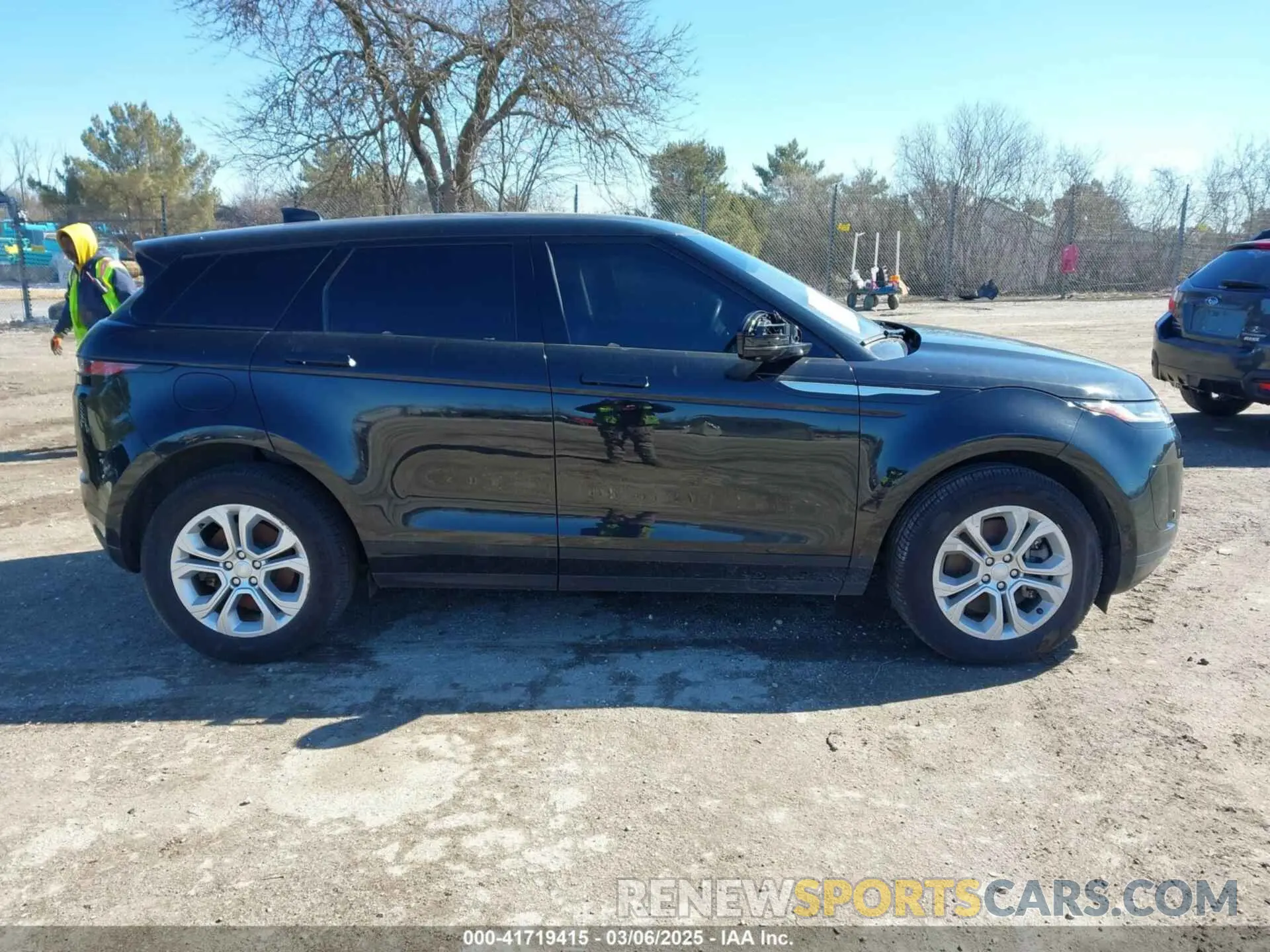 13 Photograph of a damaged car SALZJ2FX1MH148761 LAND ROVER RANGE ROVER EVOQUE 2021