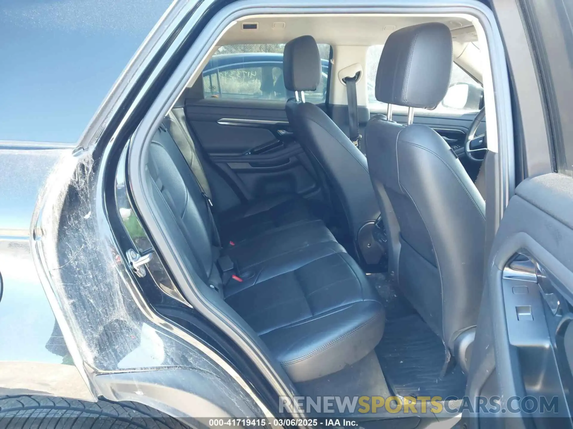 8 Photograph of a damaged car SALZJ2FX1MH148761 LAND ROVER RANGE ROVER EVOQUE 2021
