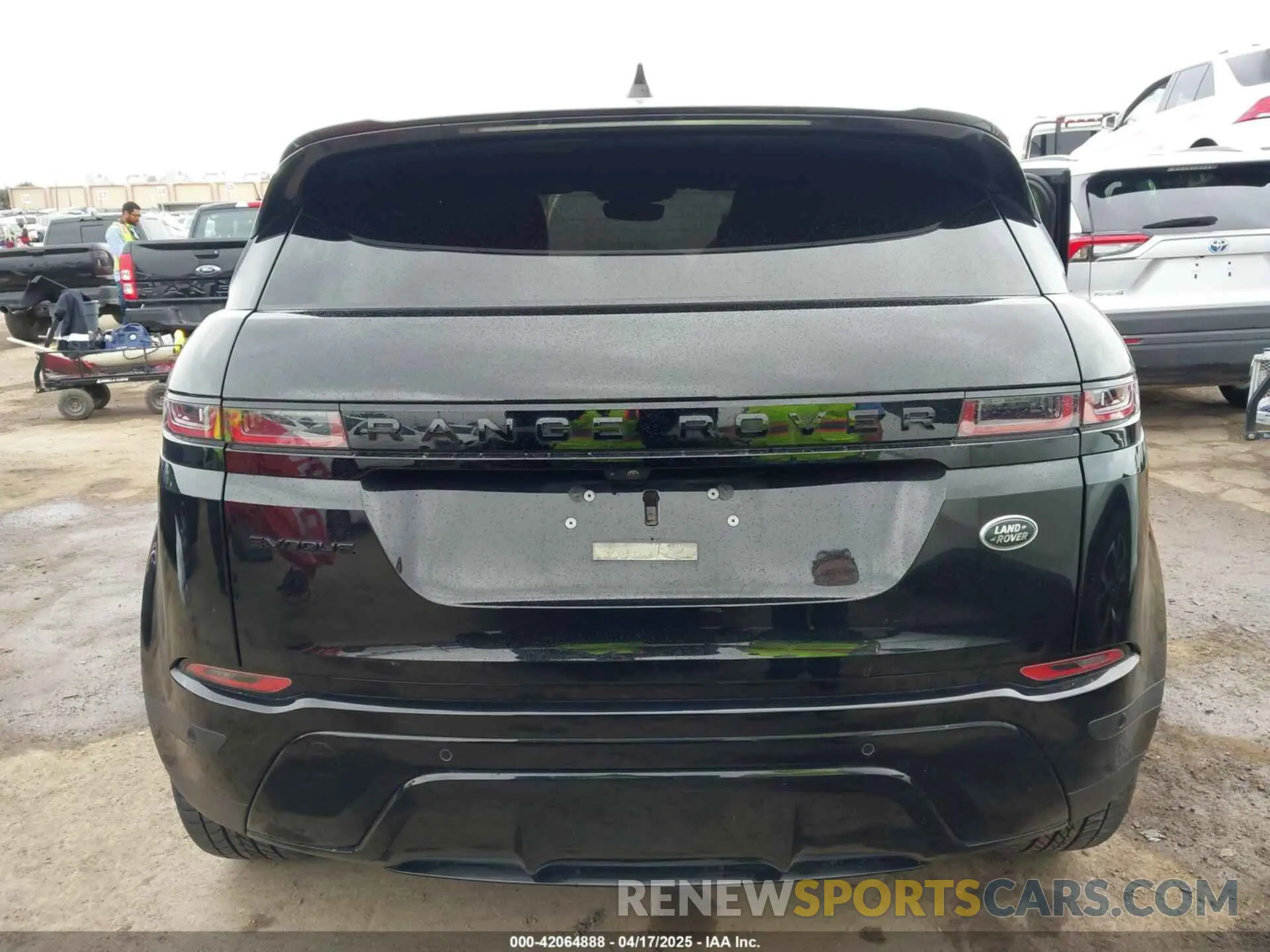 16 Photograph of a damaged car SALZJ2FX7MH152149 LAND ROVER RANGE ROVER EVOQUE 2021