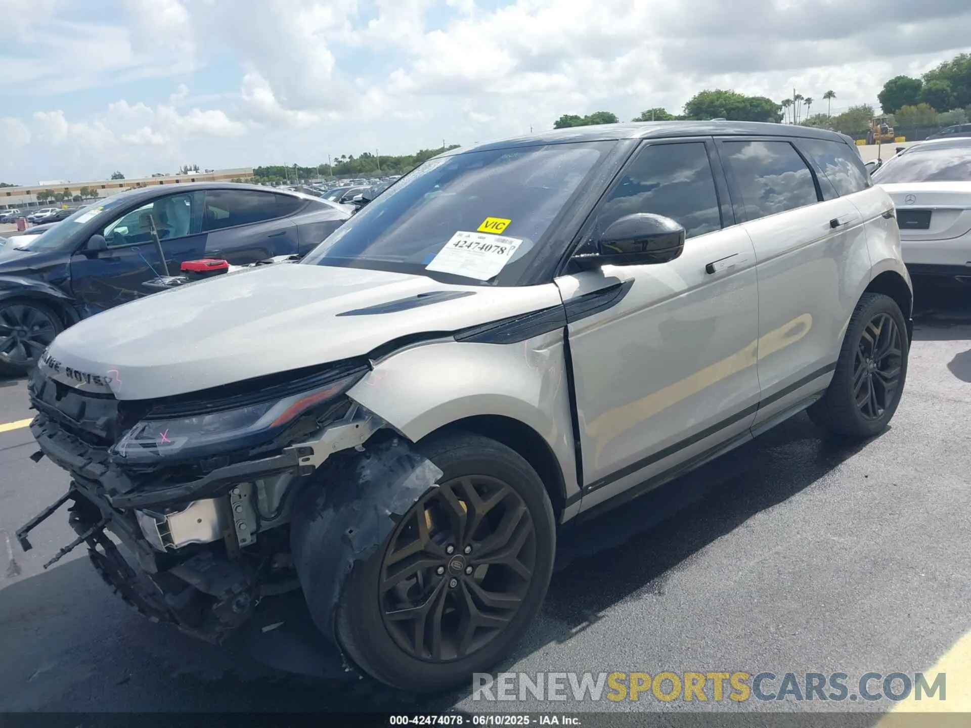 2 Photograph of a damaged car SALZL2FXXMH144234 LAND ROVER RANGE ROVER EVOQUE 2021