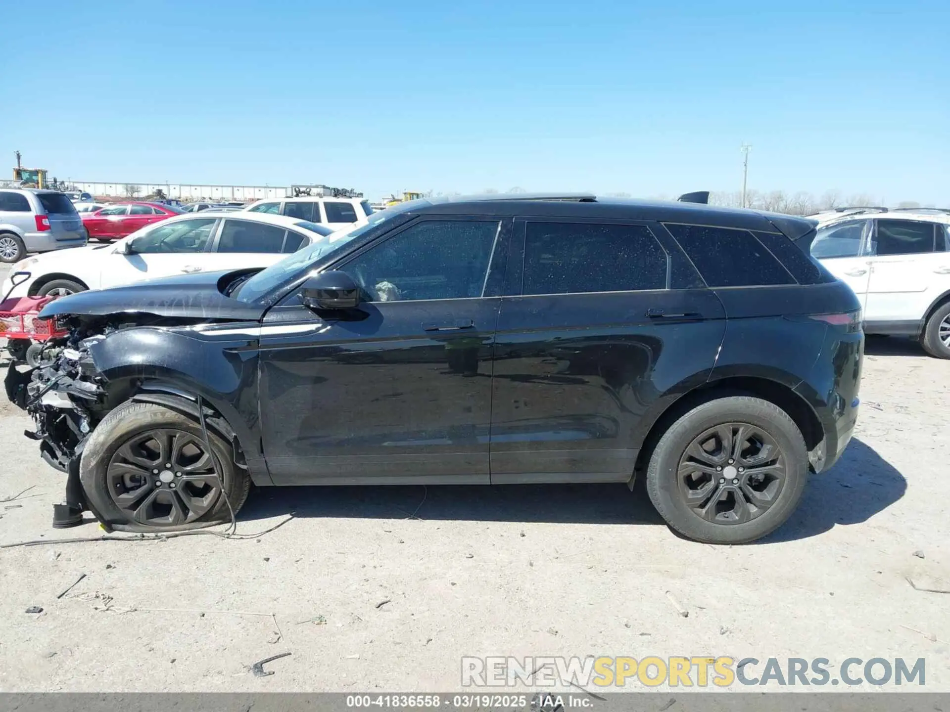 13 Photograph of a damaged car SALZJ2FX1NH176951 LAND ROVER RANGE ROVER EVOQUE 2022
