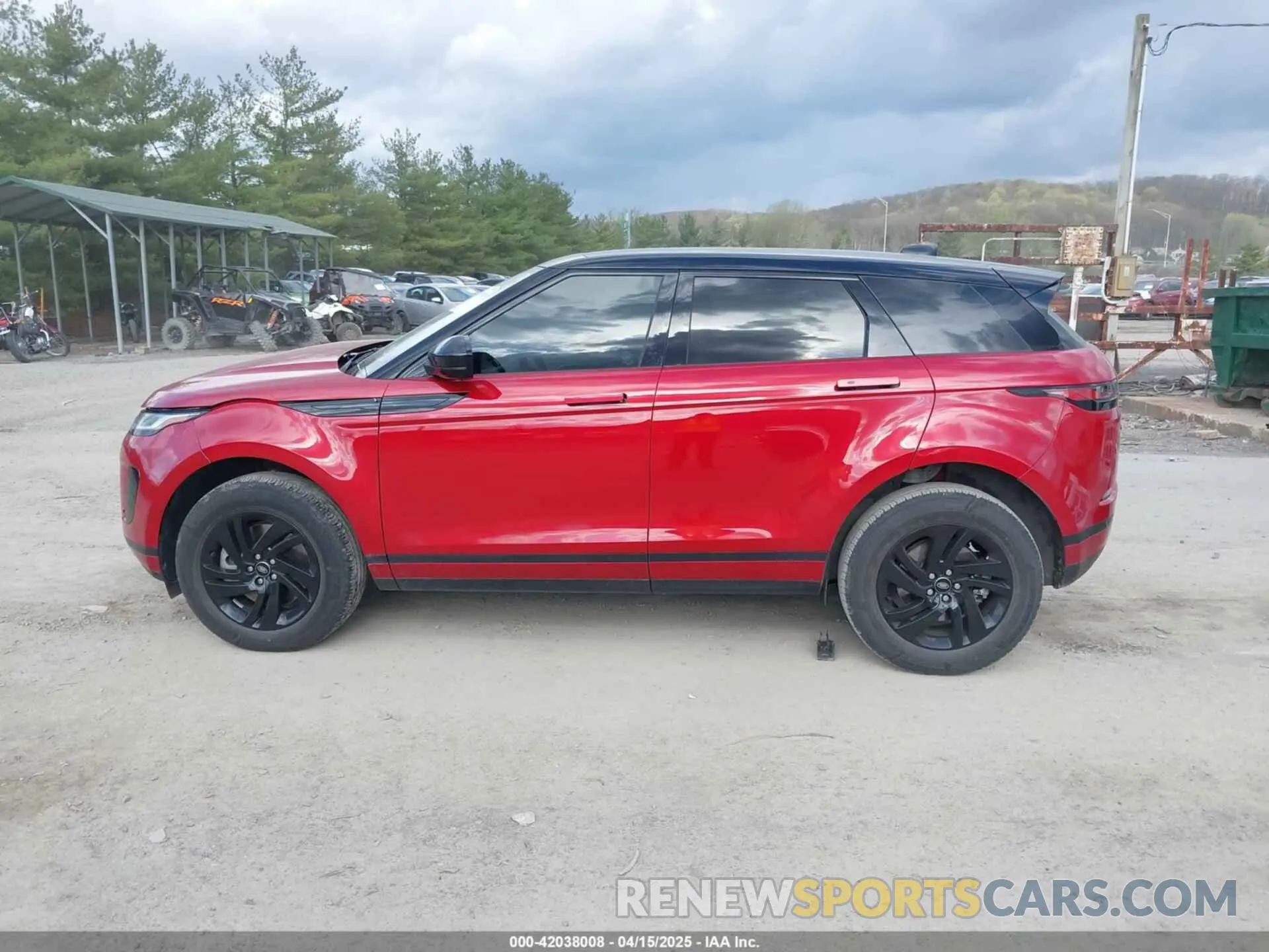 14 Photograph of a damaged car SALZJ2FX4NH176734 LAND ROVER RANGE ROVER EVOQUE 2022
