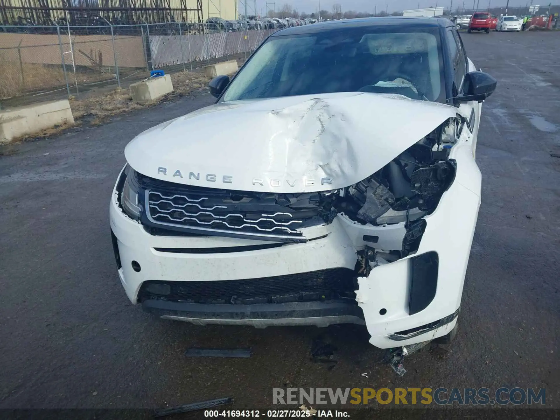 13 Photograph of a damaged car SALZJ2FX6NH165914 LAND ROVER RANGE ROVER EVOQUE 2022