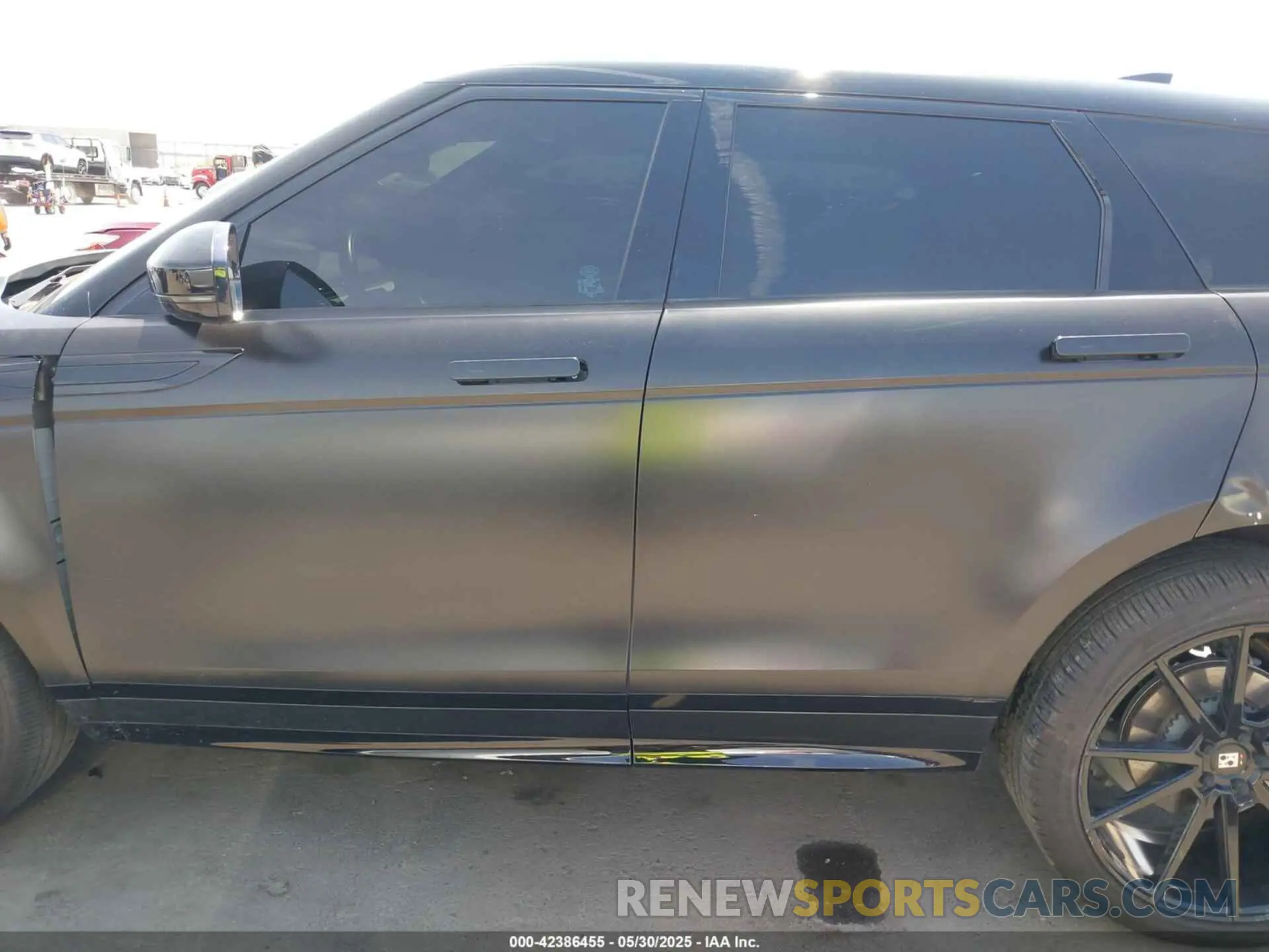 14 Photograph of a damaged car SALZL2FX4NH166568 LAND ROVER RANGE ROVER EVOQUE 2022