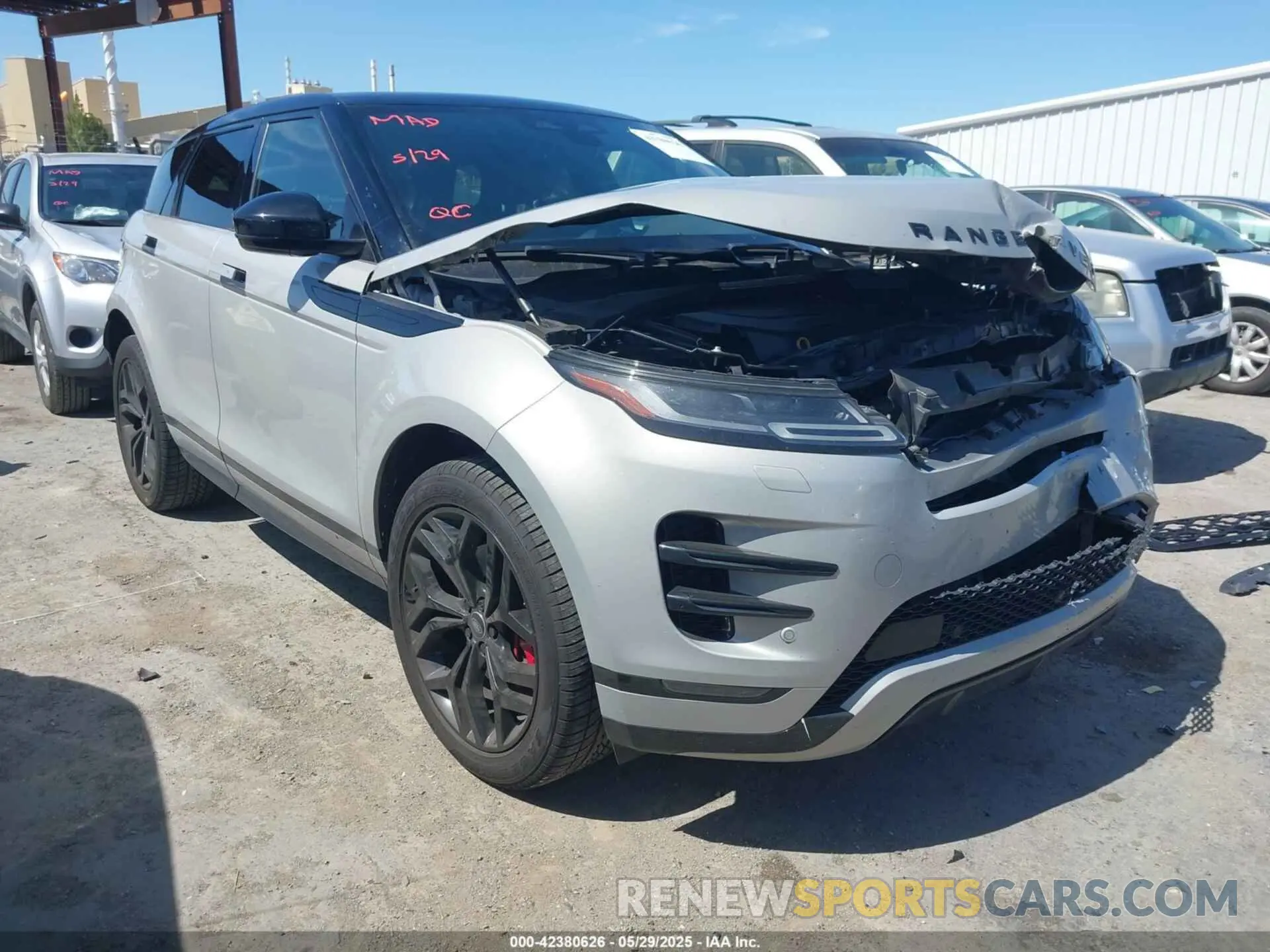 1 Photograph of a damaged car SALZW2GX2NH164985 LAND ROVER RANGE ROVER EVOQUE 2022