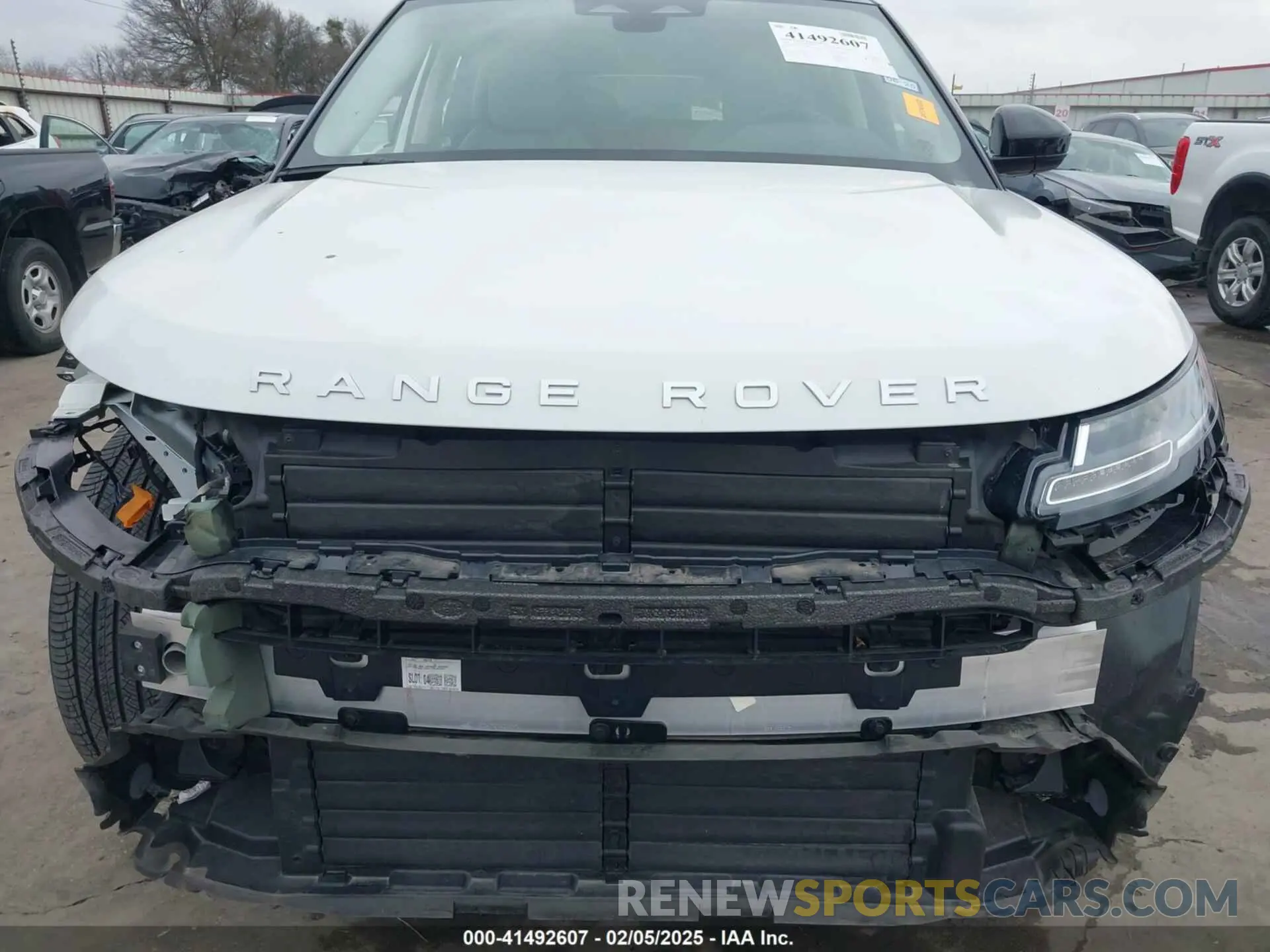 13 Photograph of a damaged car SALZJ2FX1PH206131 LAND ROVER RANGE ROVER EVOQUE 2023