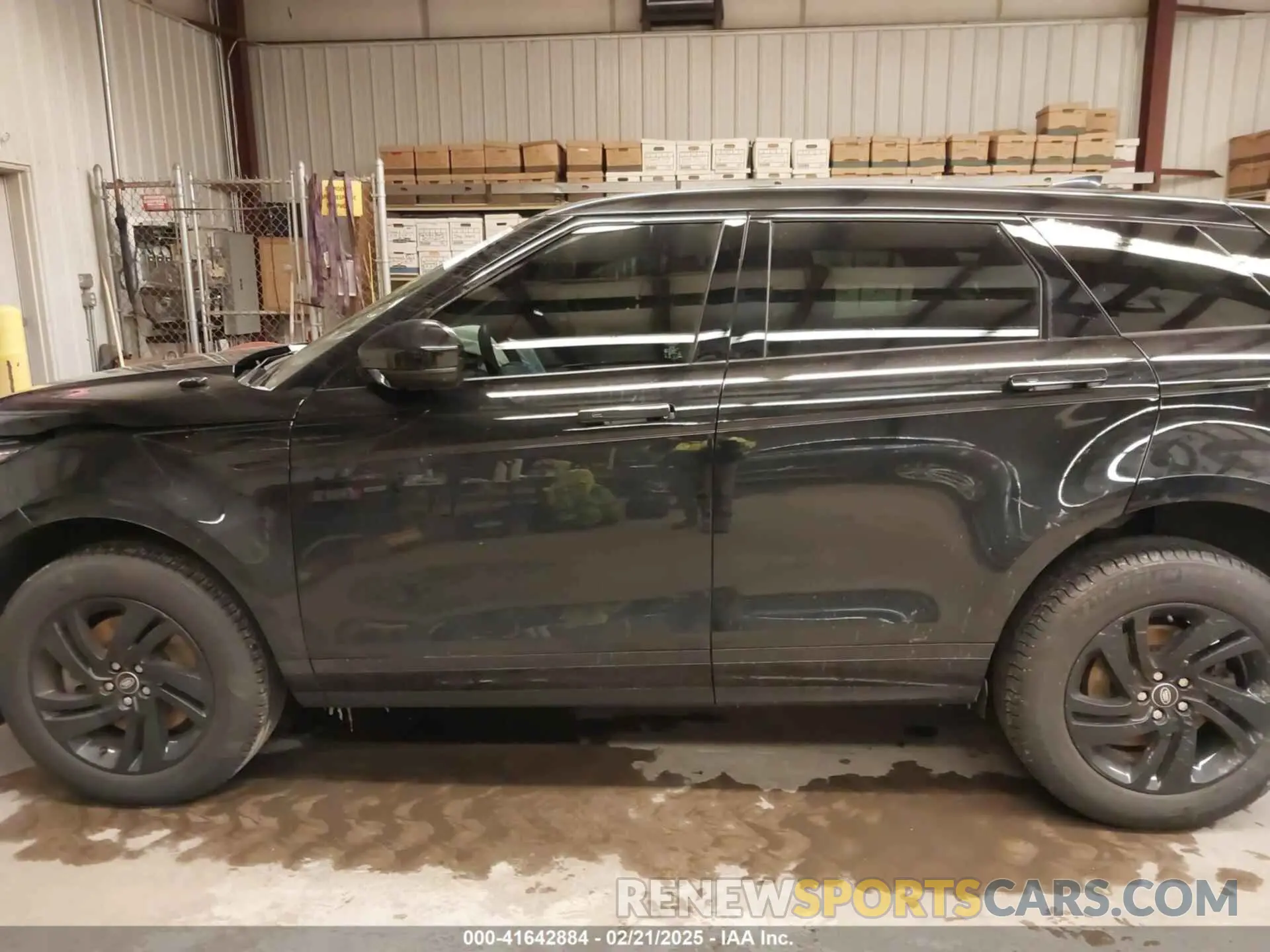 14 Photograph of a damaged car SALZJ2FXXPH210517 LAND ROVER RANGE ROVER EVOQUE 2023