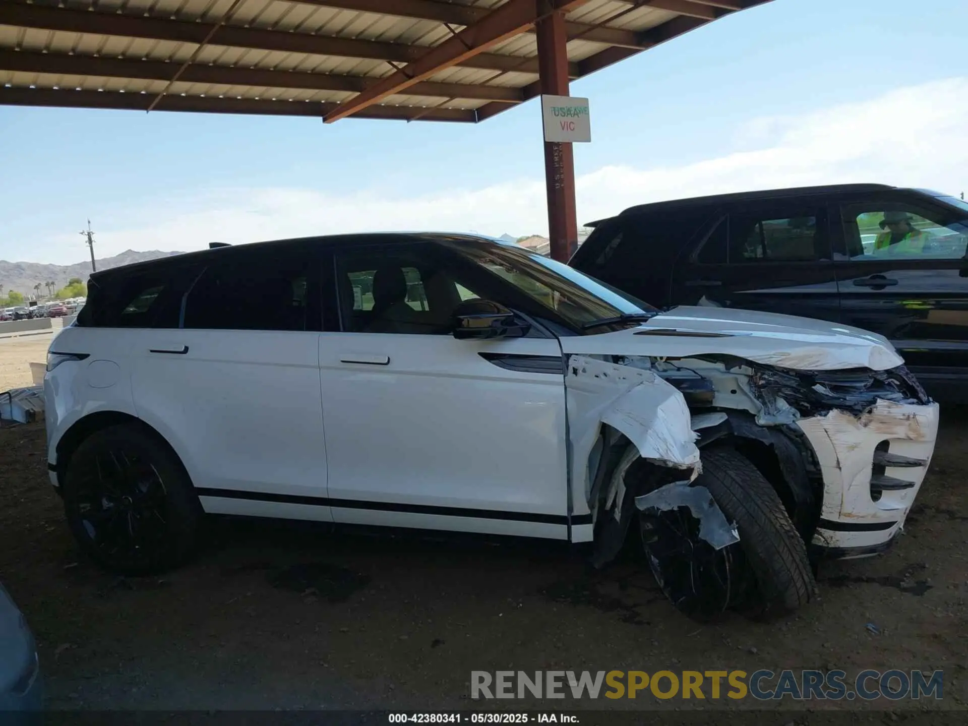 13 Photograph of a damaged car SALZL2FX0PH221794 LAND ROVER RANGE ROVER EVOQUE 2023