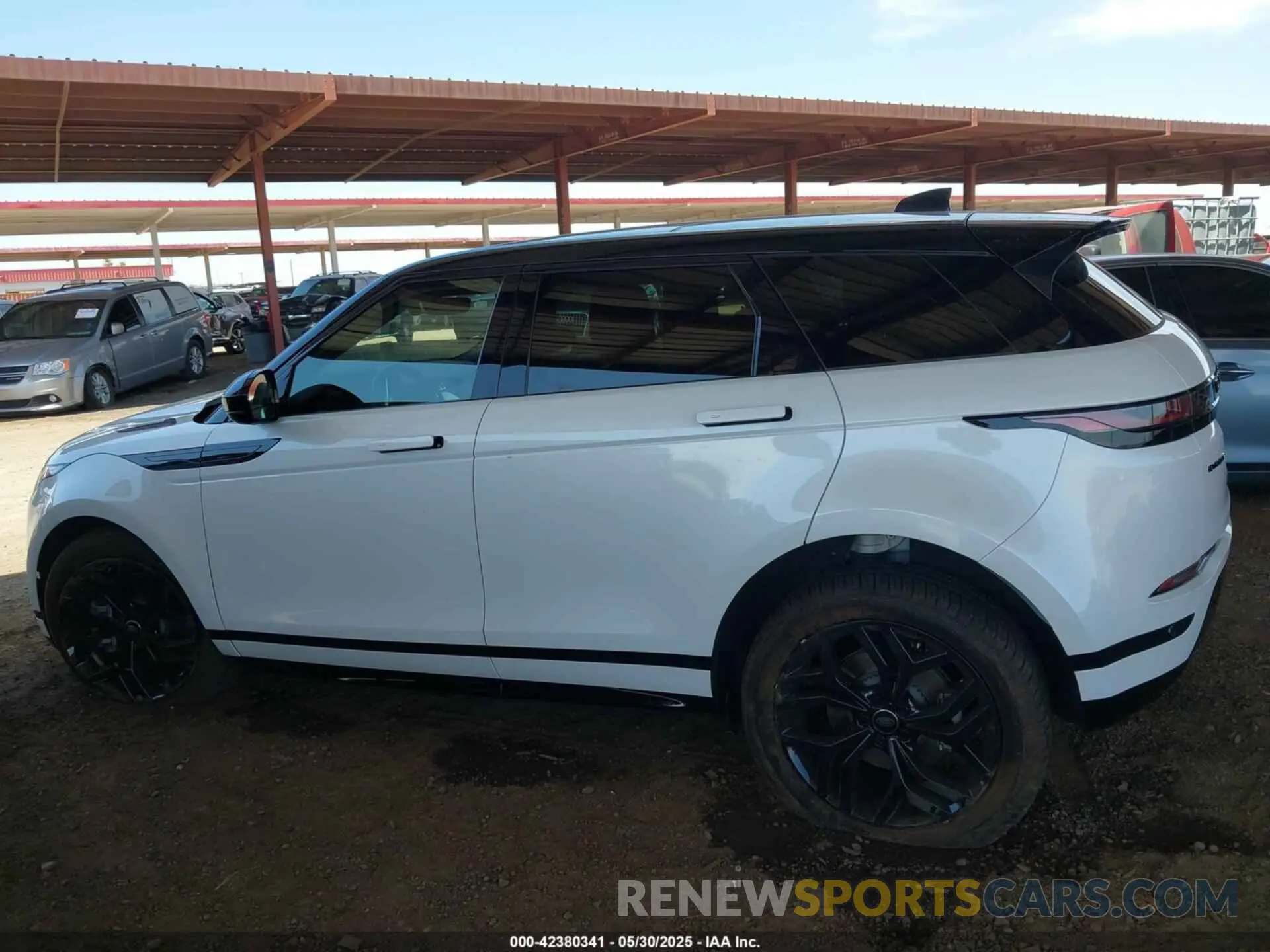 14 Photograph of a damaged car SALZL2FX0PH221794 LAND ROVER RANGE ROVER EVOQUE 2023