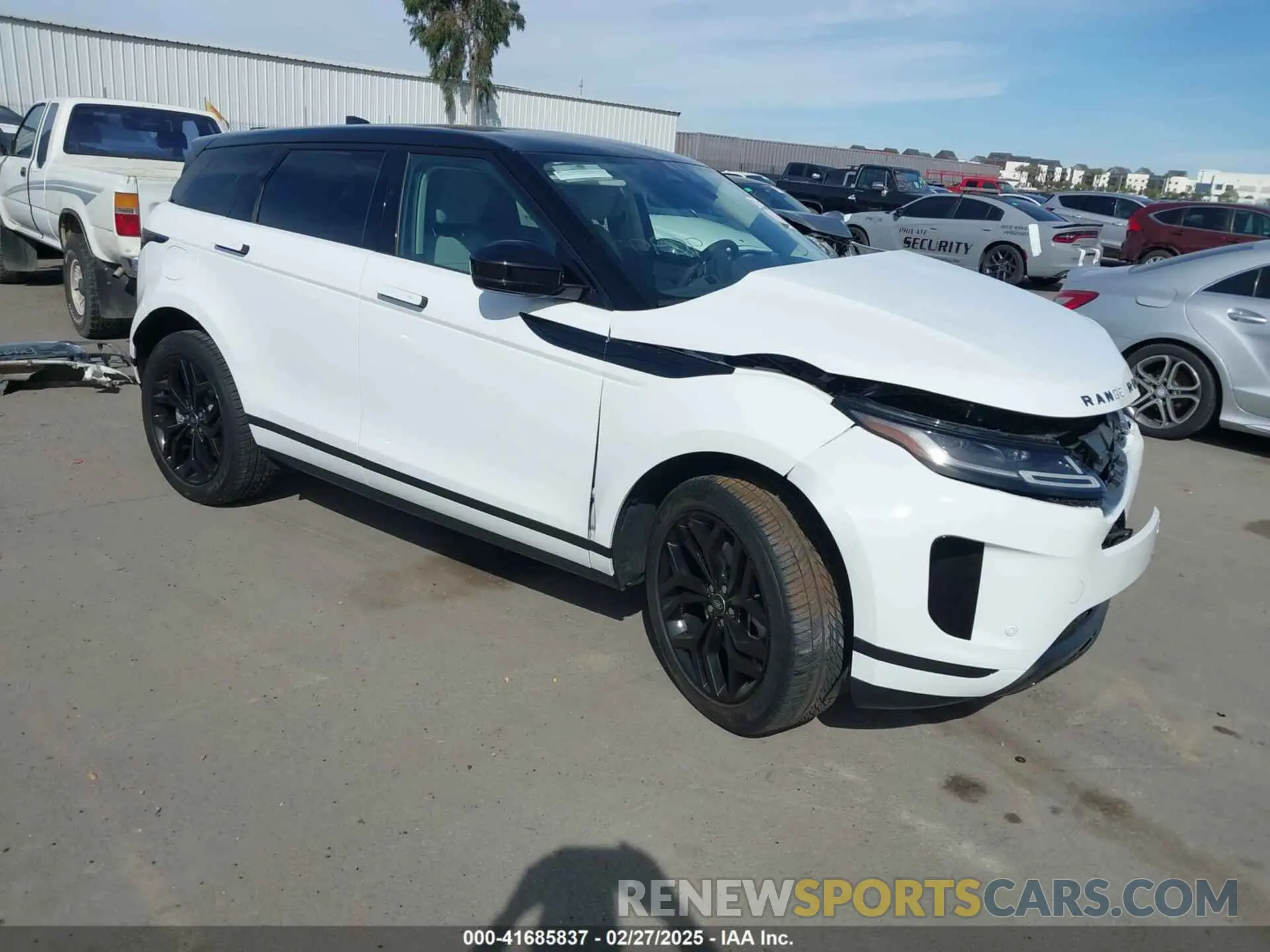 1 Photograph of a damaged car SALZP2FX5PH225960 LAND ROVER RANGE ROVER EVOQUE 2023
