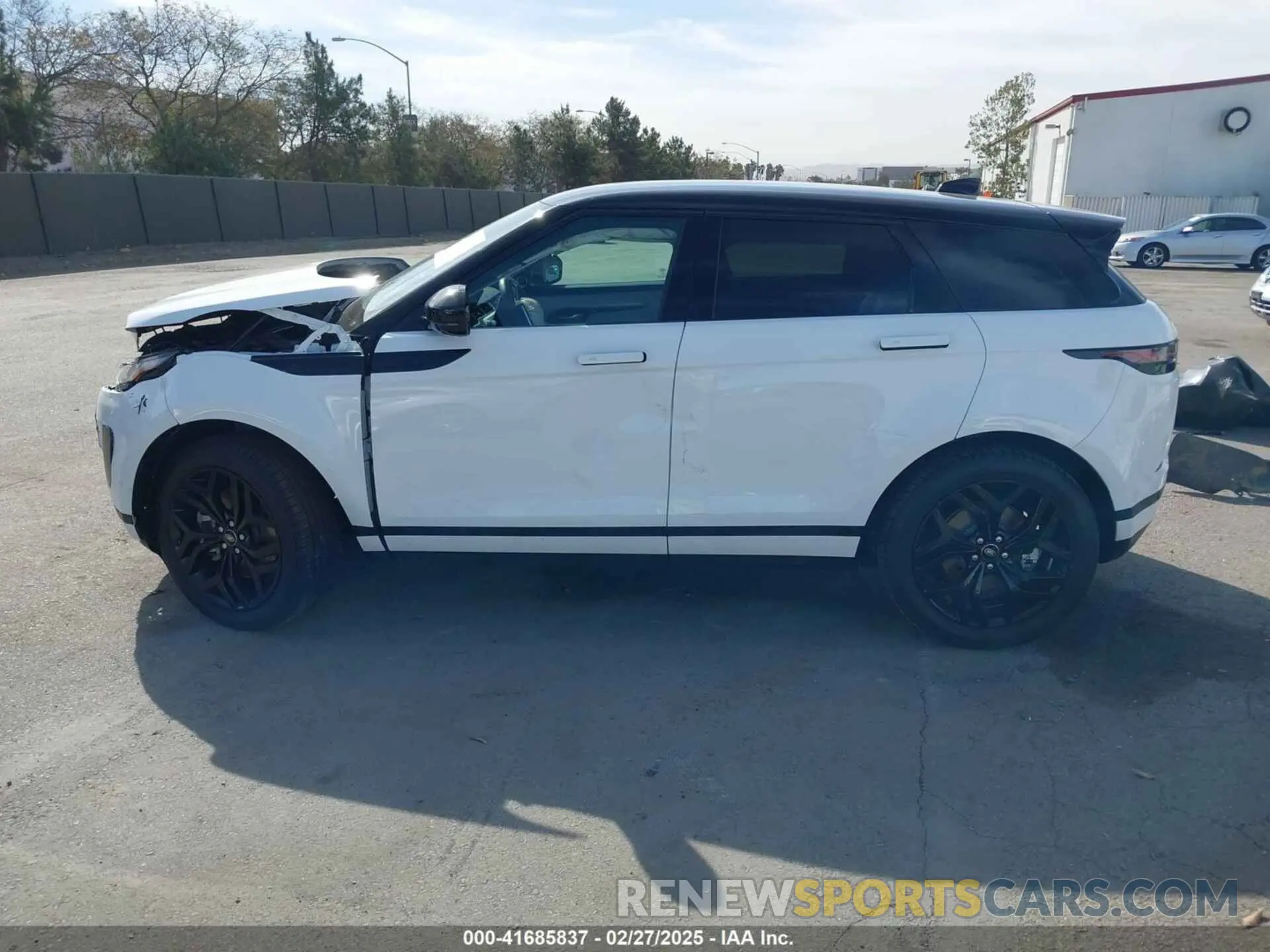 15 Photograph of a damaged car SALZP2FX5PH225960 LAND ROVER RANGE ROVER EVOQUE 2023