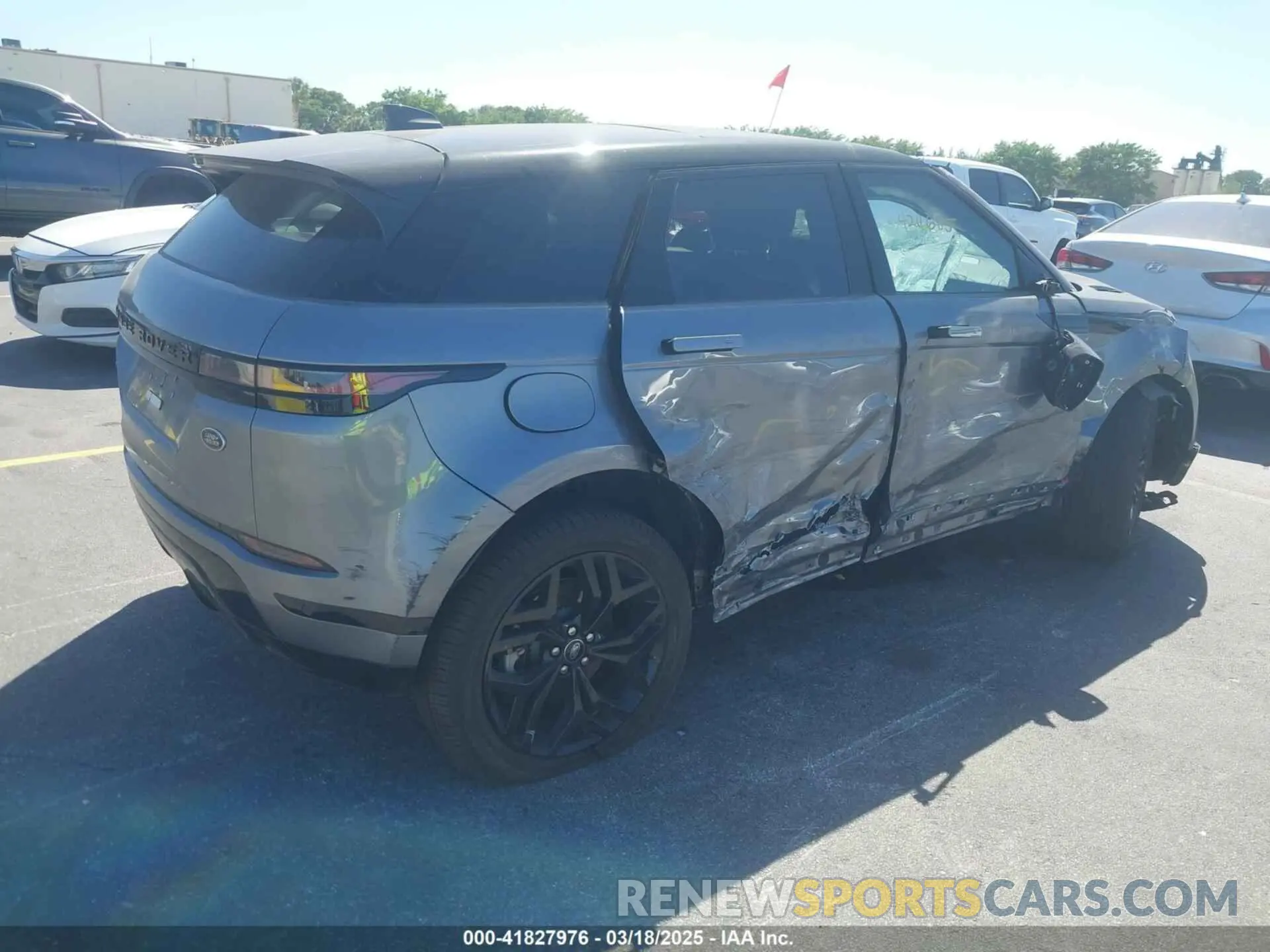 4 Photograph of a damaged car SALZT2FX3PH197989 LAND ROVER RANGE ROVER EVOQUE 2023