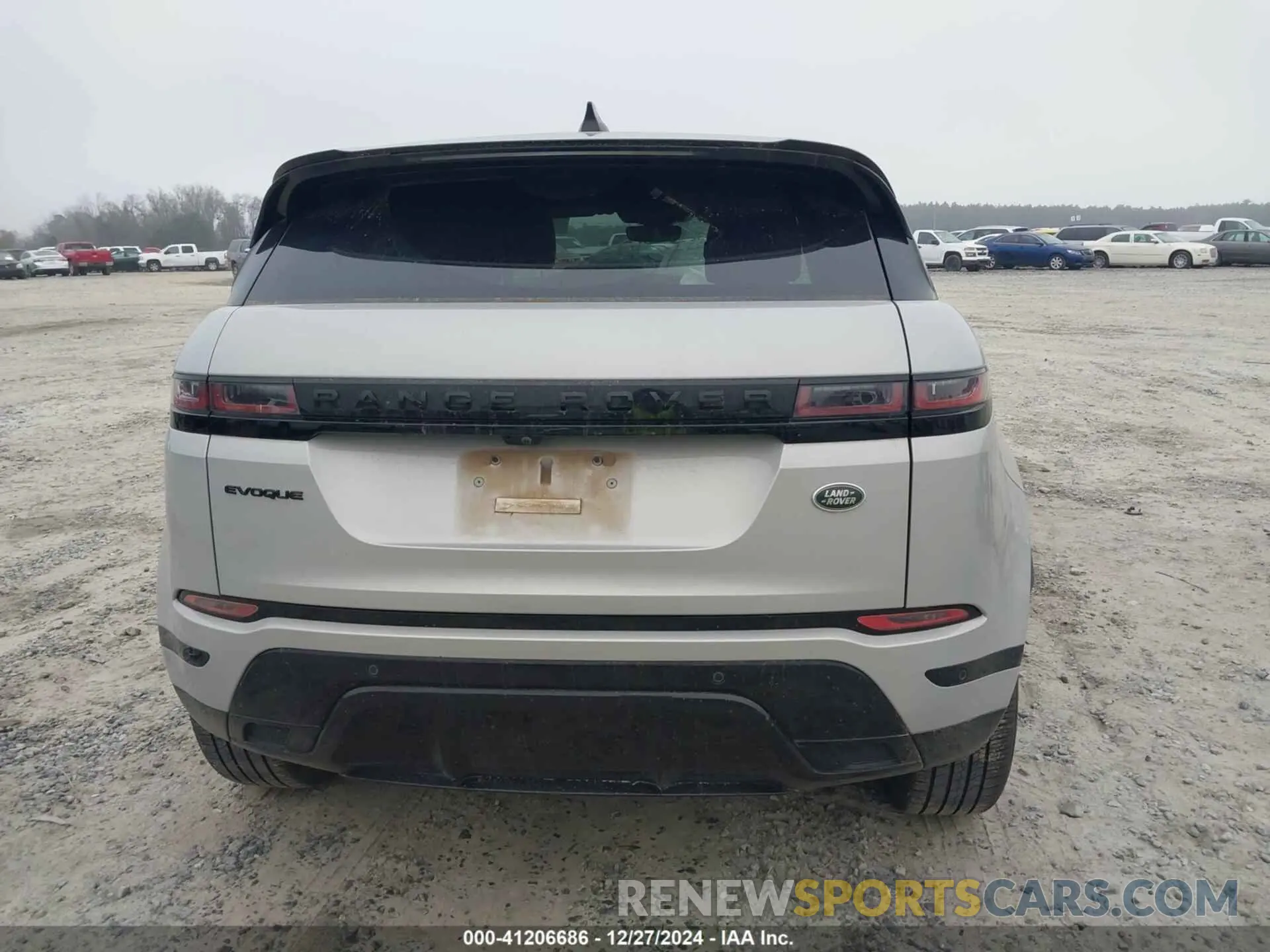 17 Photograph of a damaged car SALZT2FX4PH198701 LAND ROVER RANGE ROVER EVOQUE 2023