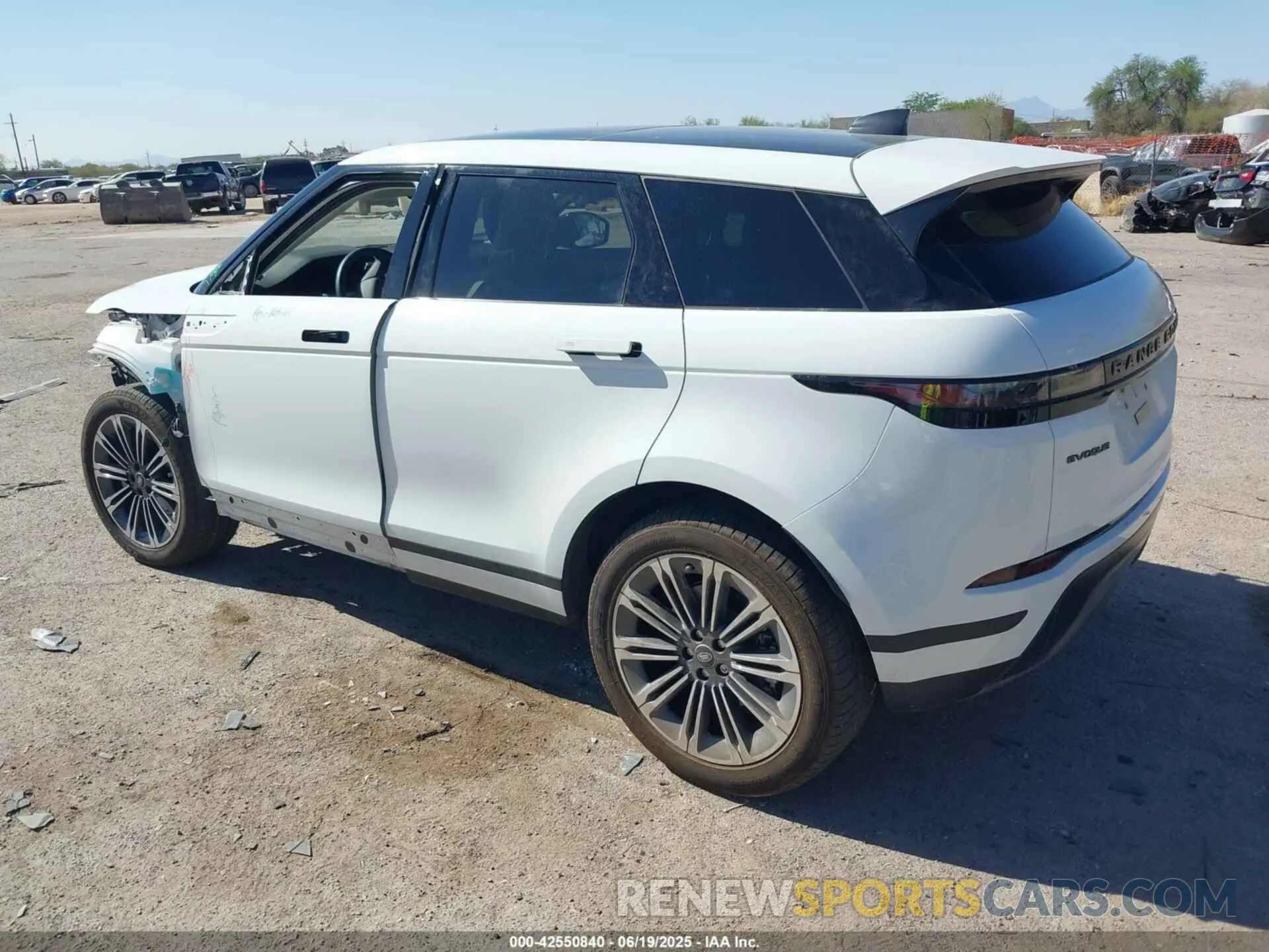3 Photograph of a damaged car SALZJ2FX8RH246290 LAND ROVER RANGE ROVER EVOQUE 2024