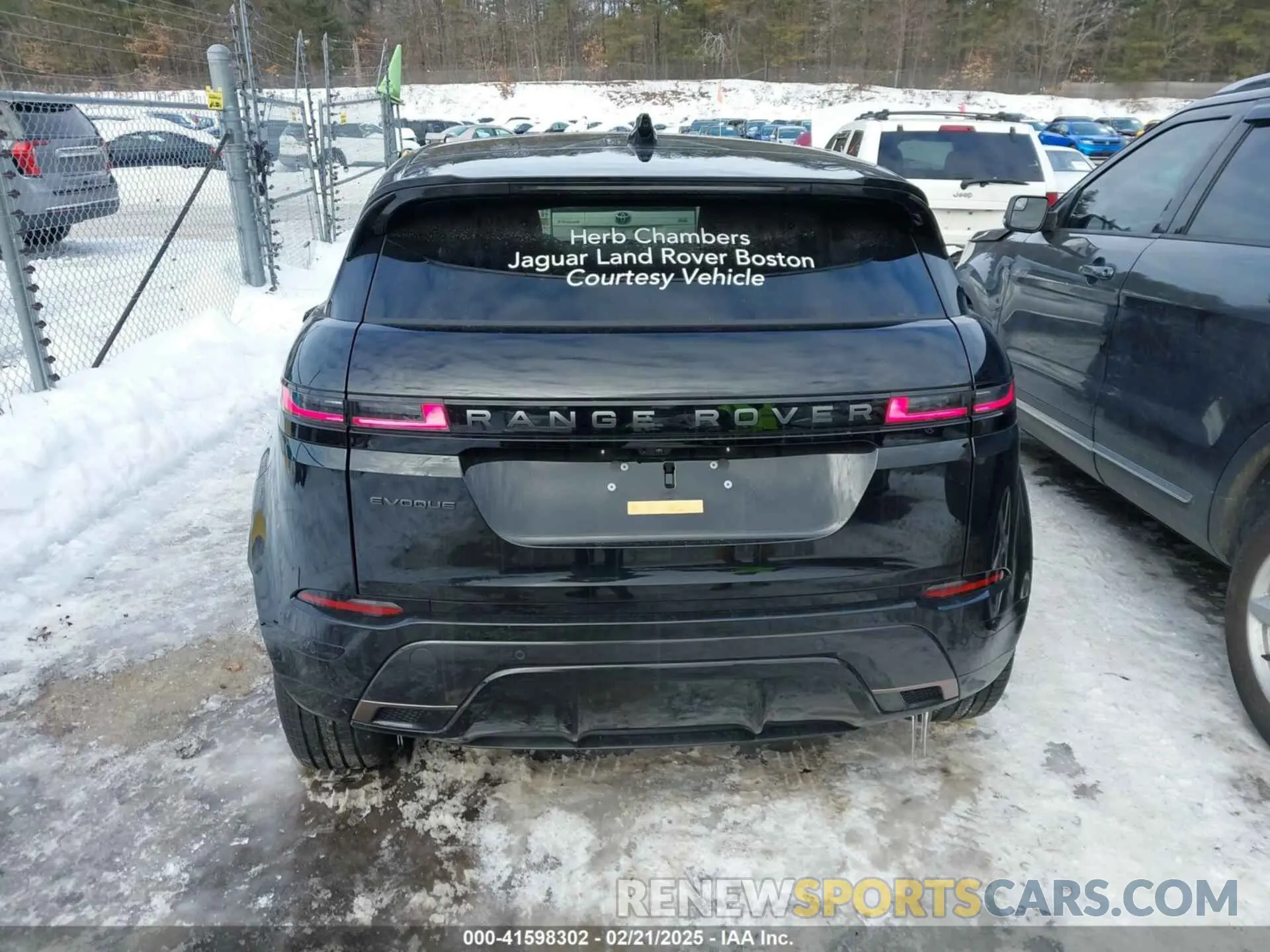 16 Photograph of a damaged car SALZL2FX5SH265606 LAND ROVER RANGE ROVER EVOQUE 2025