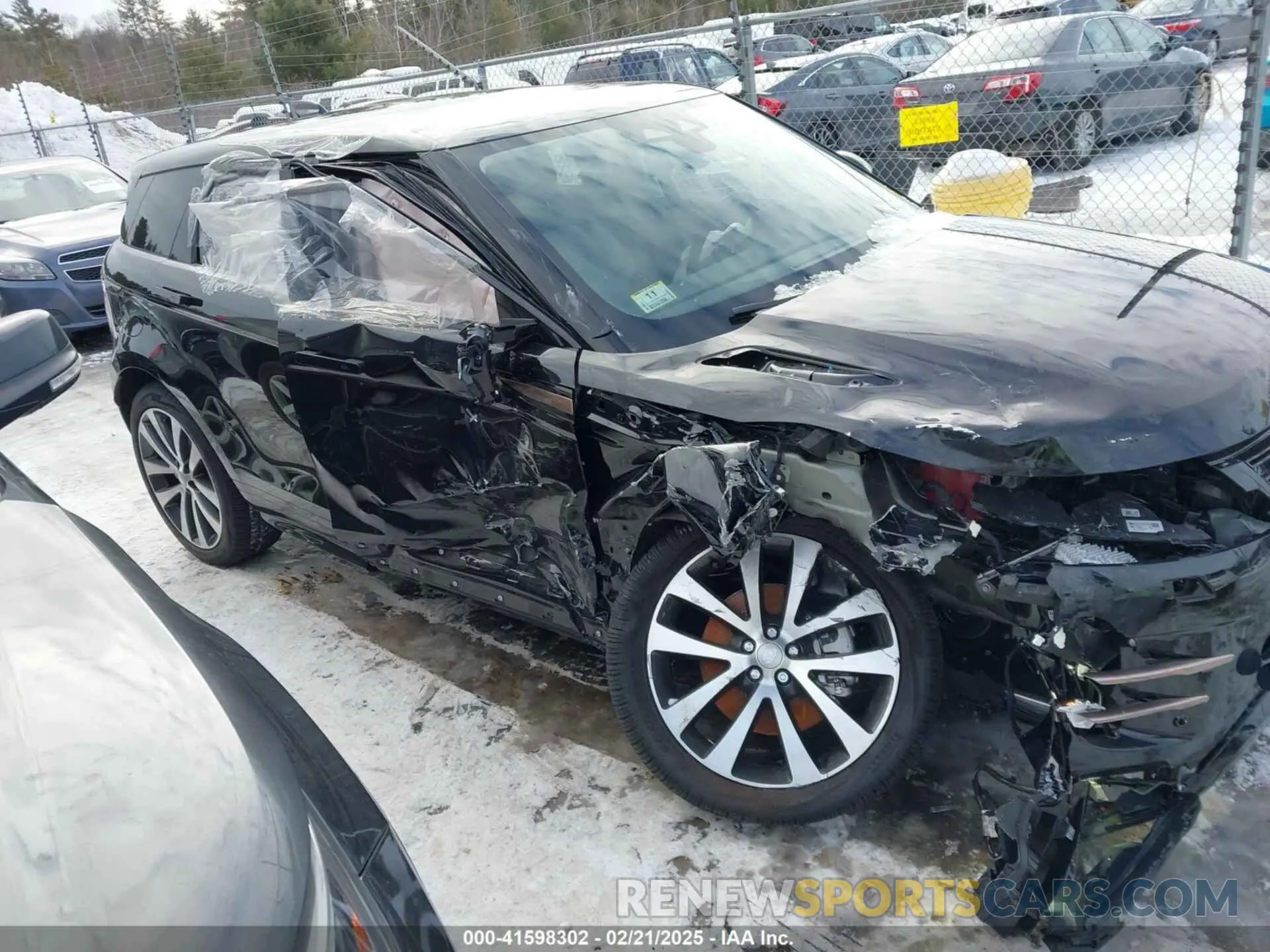 6 Photograph of a damaged car SALZL2FX5SH265606 LAND ROVER RANGE ROVER EVOQUE 2025