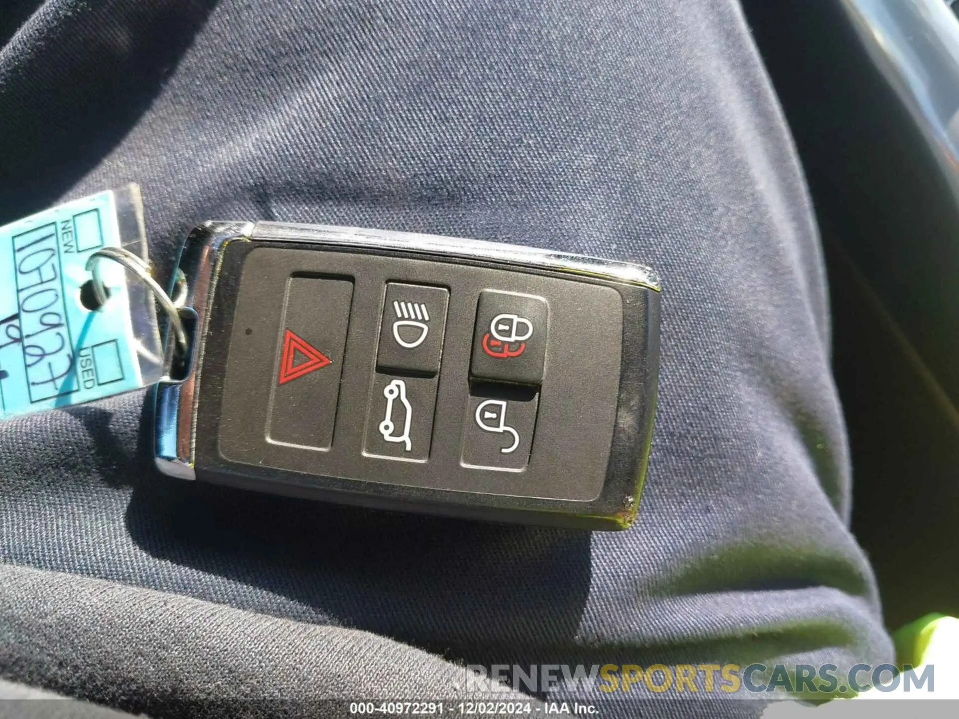 11 Photograph of a damaged car SALWR2RE1KA831684 LAND ROVER RANGE ROVER SPORT 2019