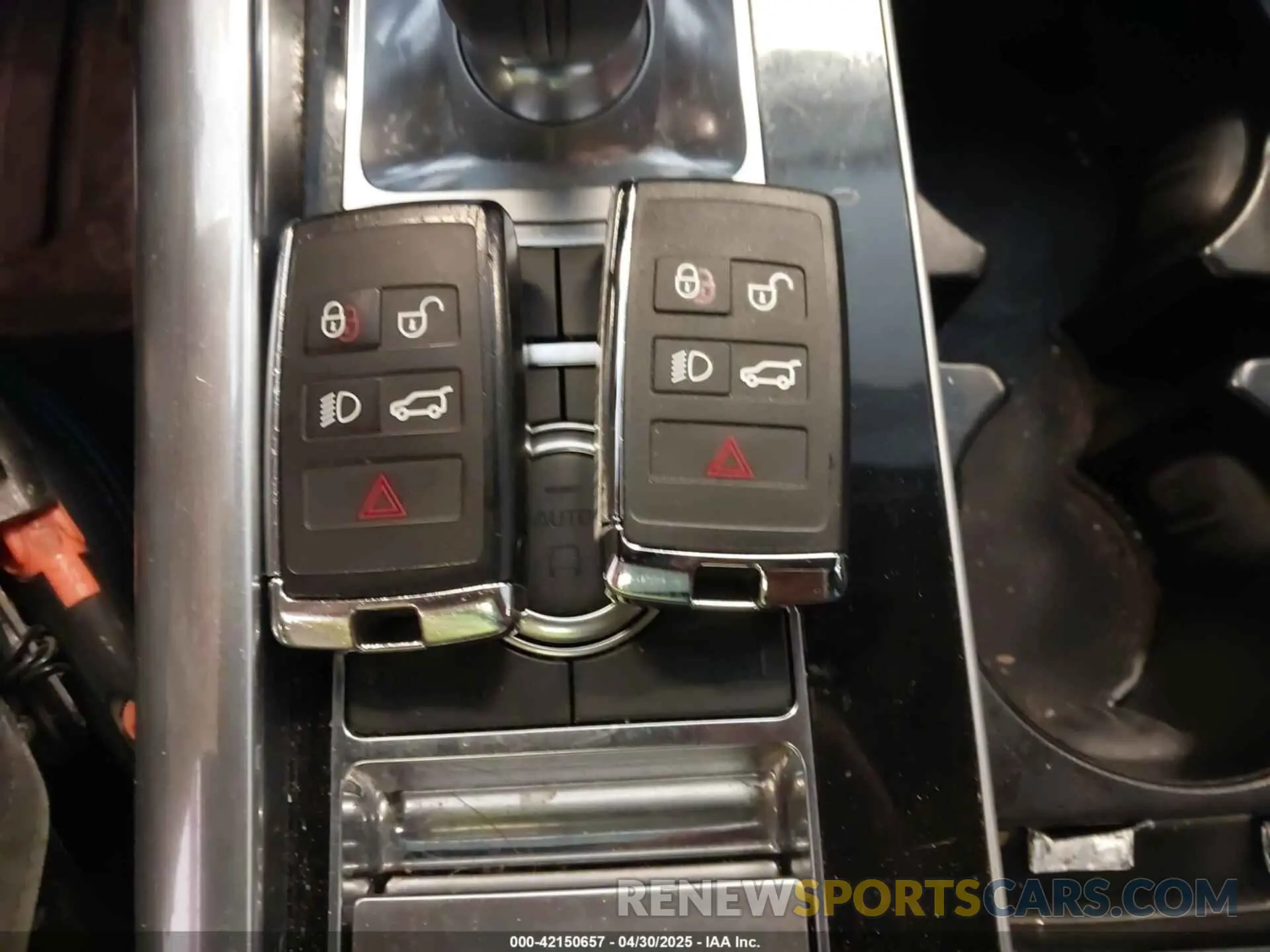 11 Photograph of a damaged car SALWR2RE2KA817194 LAND ROVER RANGE ROVER SPORT 2019
