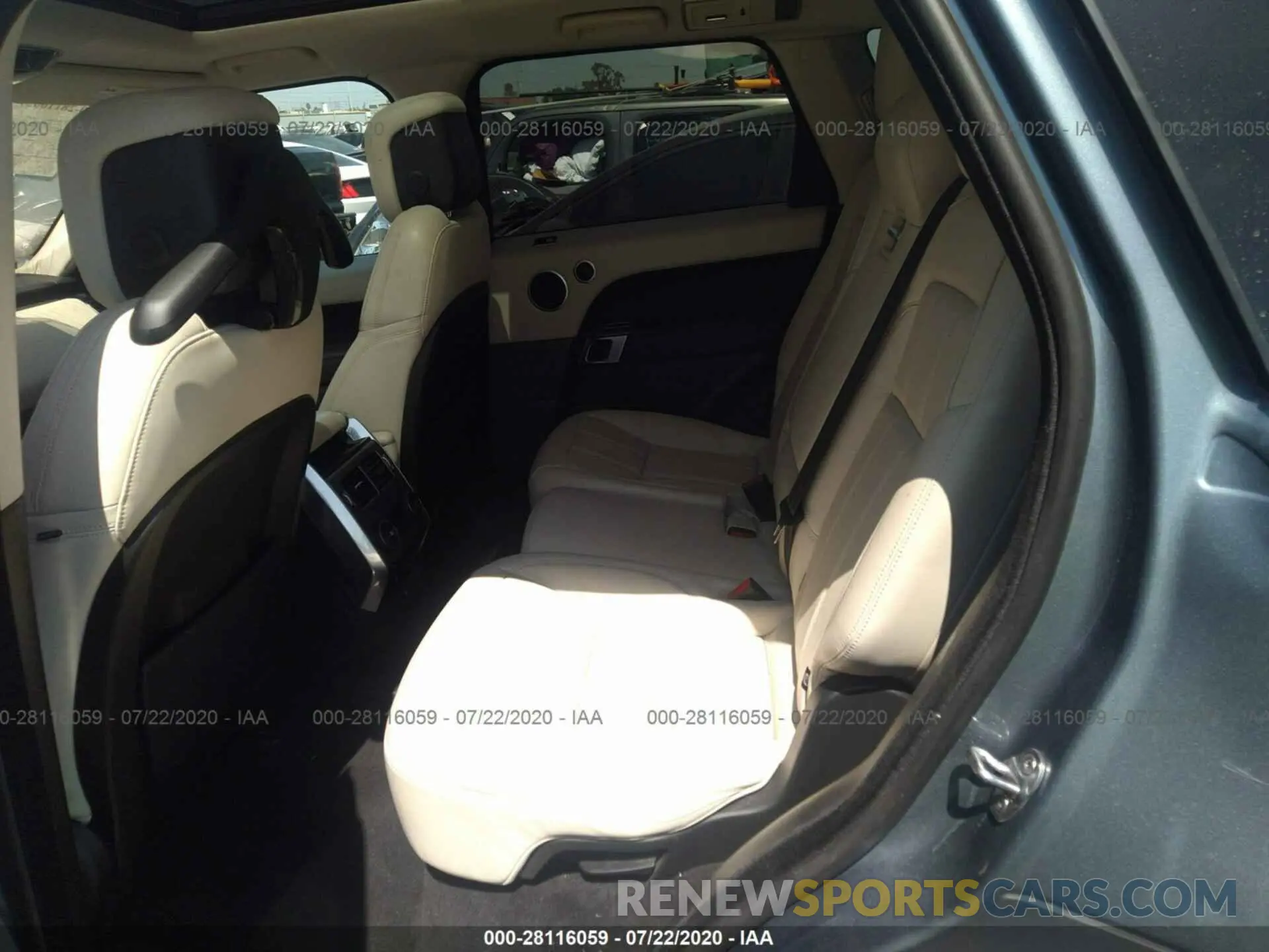 8 Photograph of a damaged car SALWR2RE2KA857159 LAND ROVER RANGE ROVER SPORT 2019