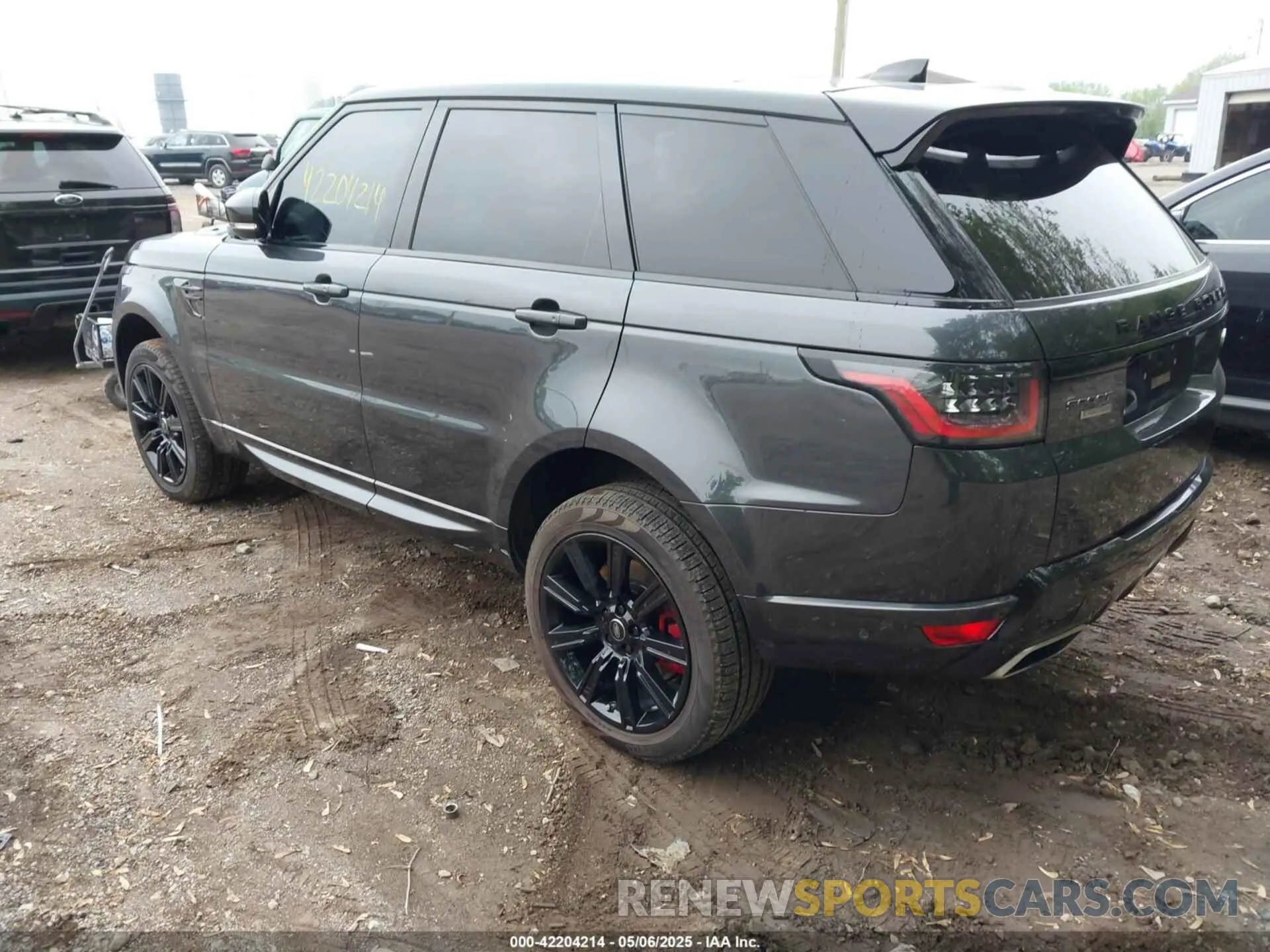 3 Photograph of a damaged car SALWR2RE5KA825046 LAND ROVER RANGE ROVER SPORT 2019
