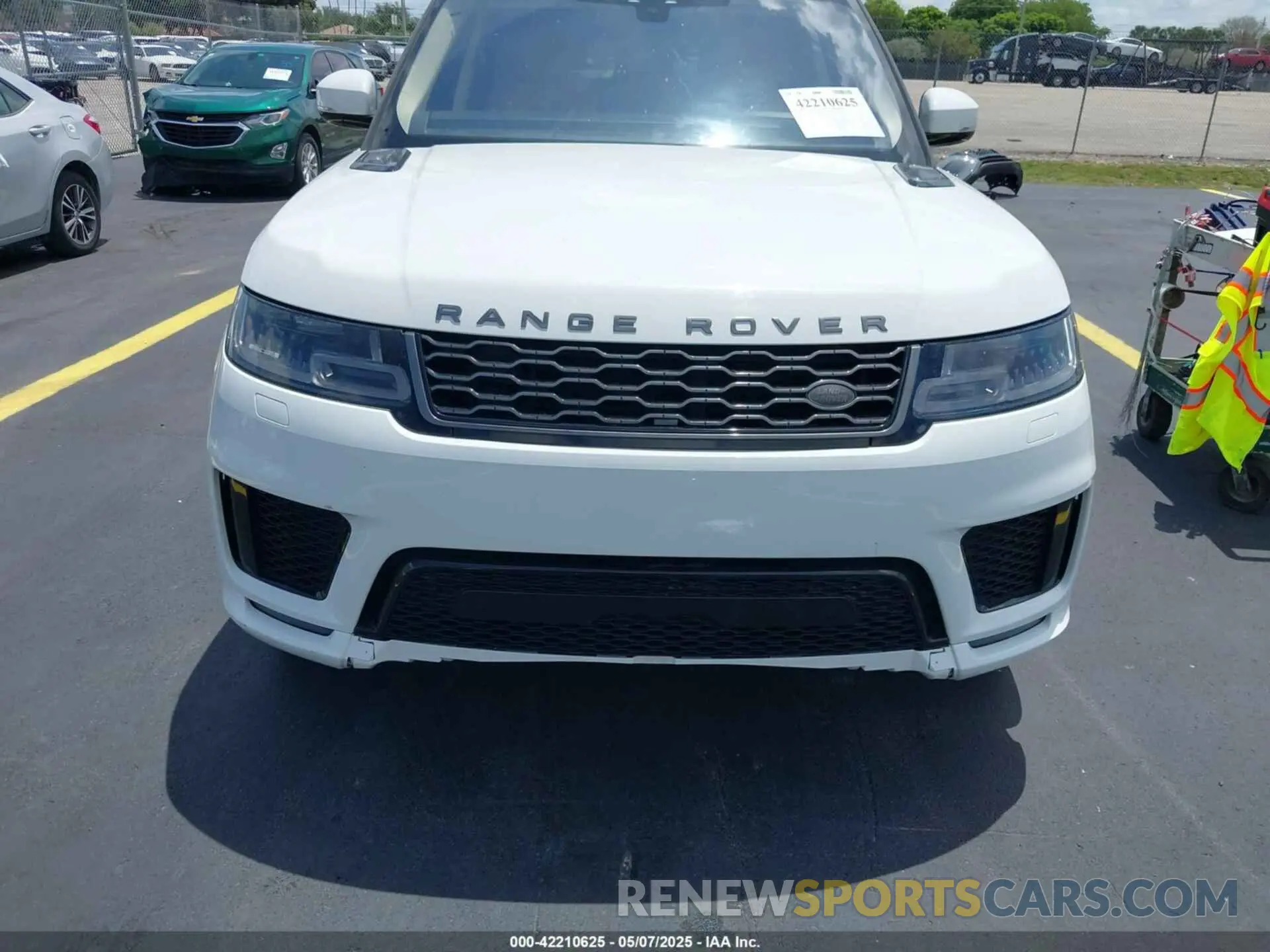 6 Photograph of a damaged car SALWR2RE5KA835818 LAND ROVER RANGE ROVER SPORT 2019
