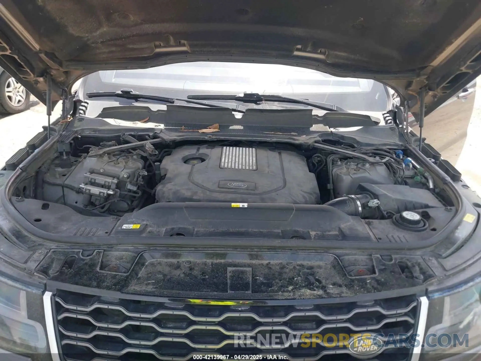 10 Photograph of a damaged car SALWR2RK9KA840316 LAND ROVER RANGE ROVER SPORT 2019