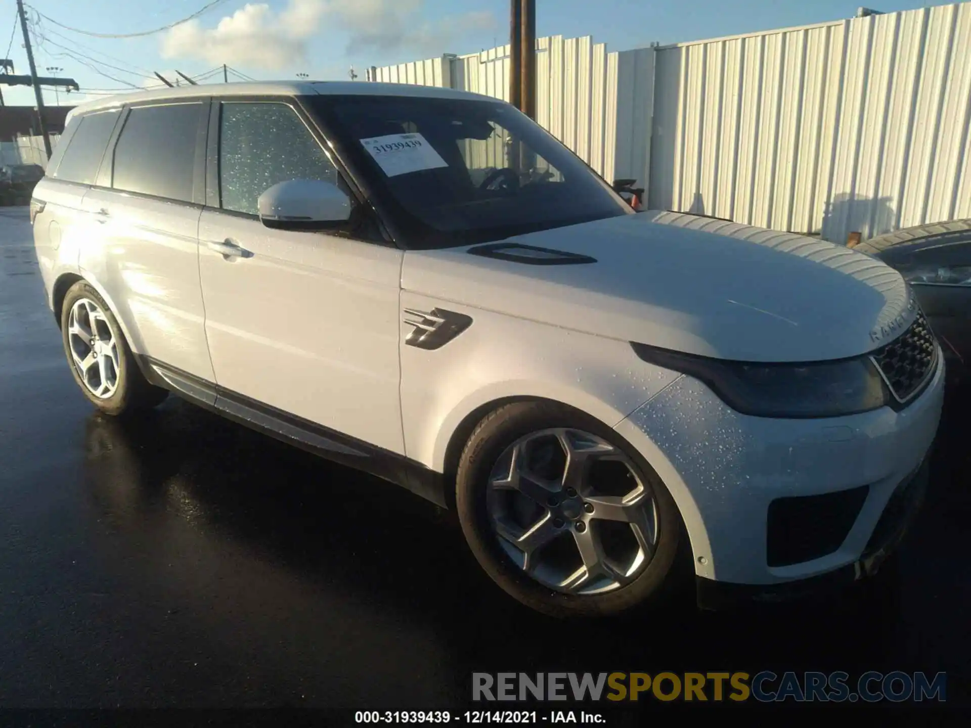 1 Photograph of a damaged car SALWR2RU0KA866448 LAND ROVER RANGE ROVER SPORT 2019