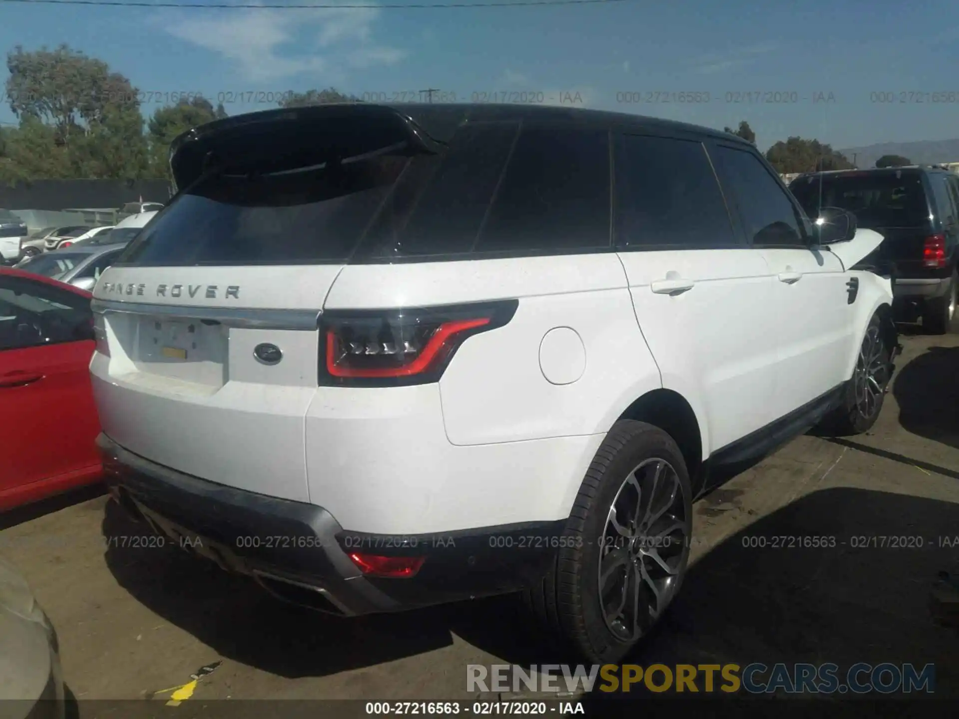 4 Photograph of a damaged car SALWR2RU1KA870489 LAND ROVER RANGE ROVER SPORT 2019