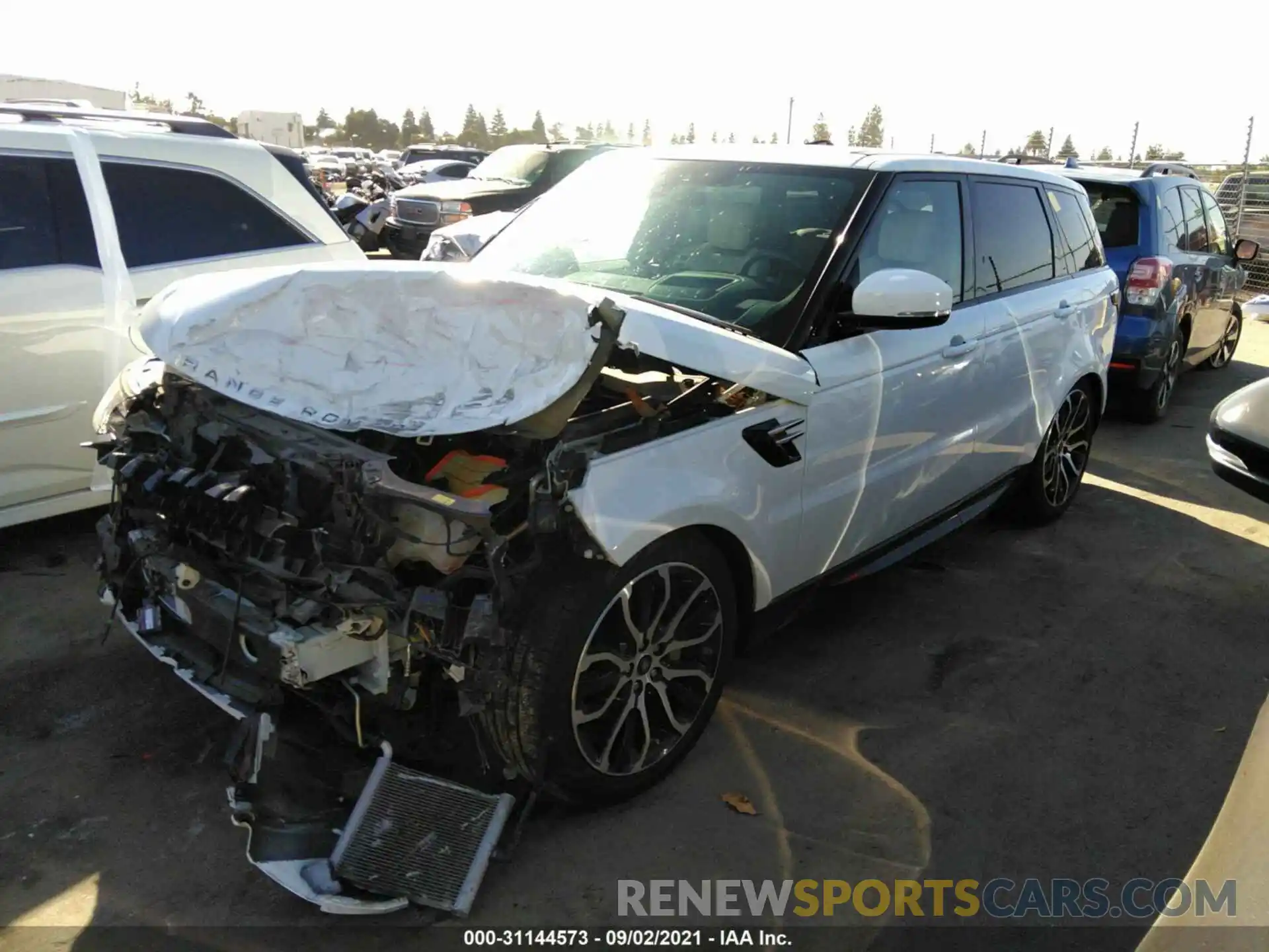 2 Photograph of a damaged car SALWR2RU4KA868462 LAND ROVER RANGE ROVER SPORT 2019