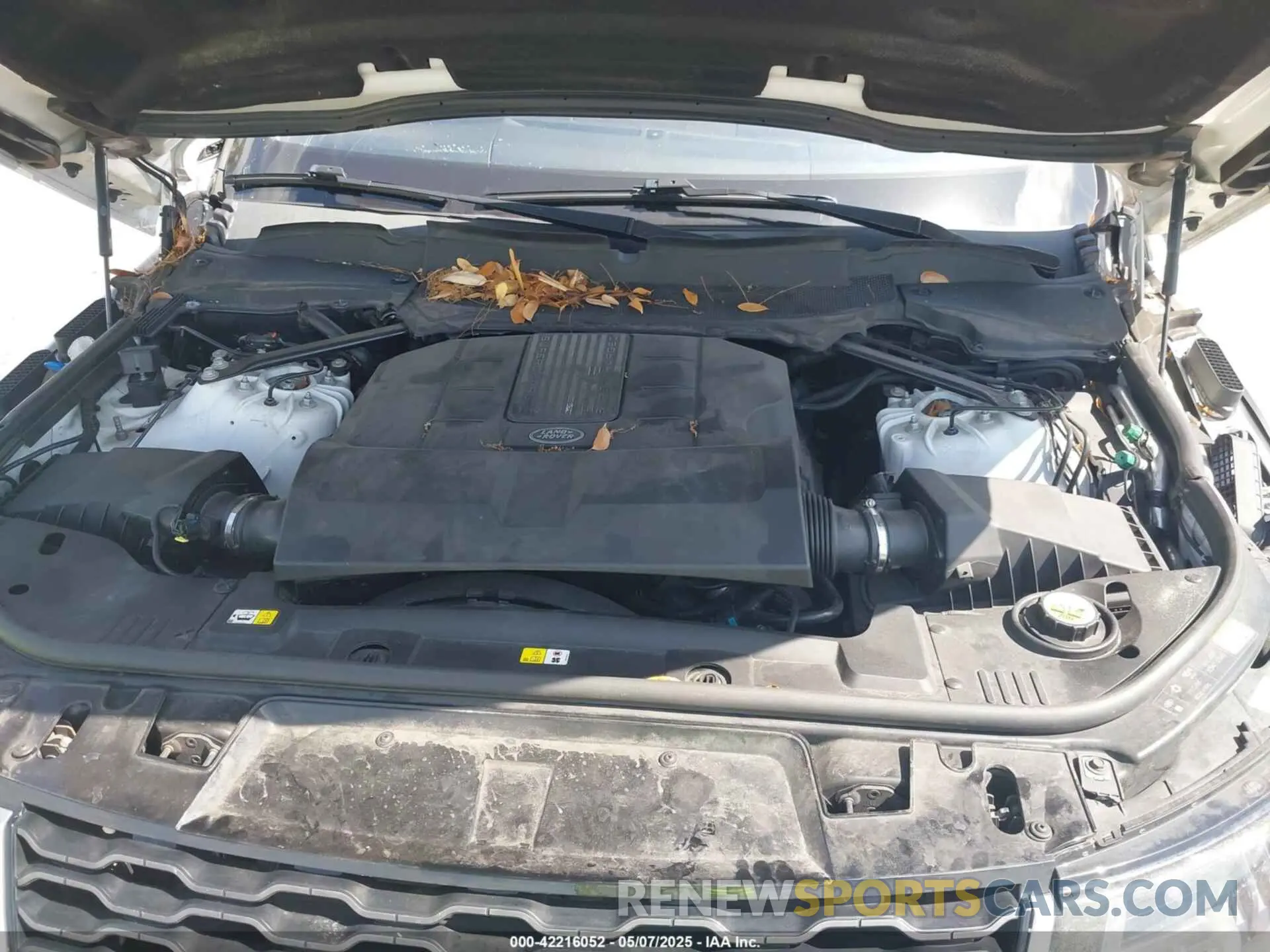 10 Photograph of a damaged car SALWR2RV2KA420472 LAND ROVER RANGE ROVER SPORT 2019
