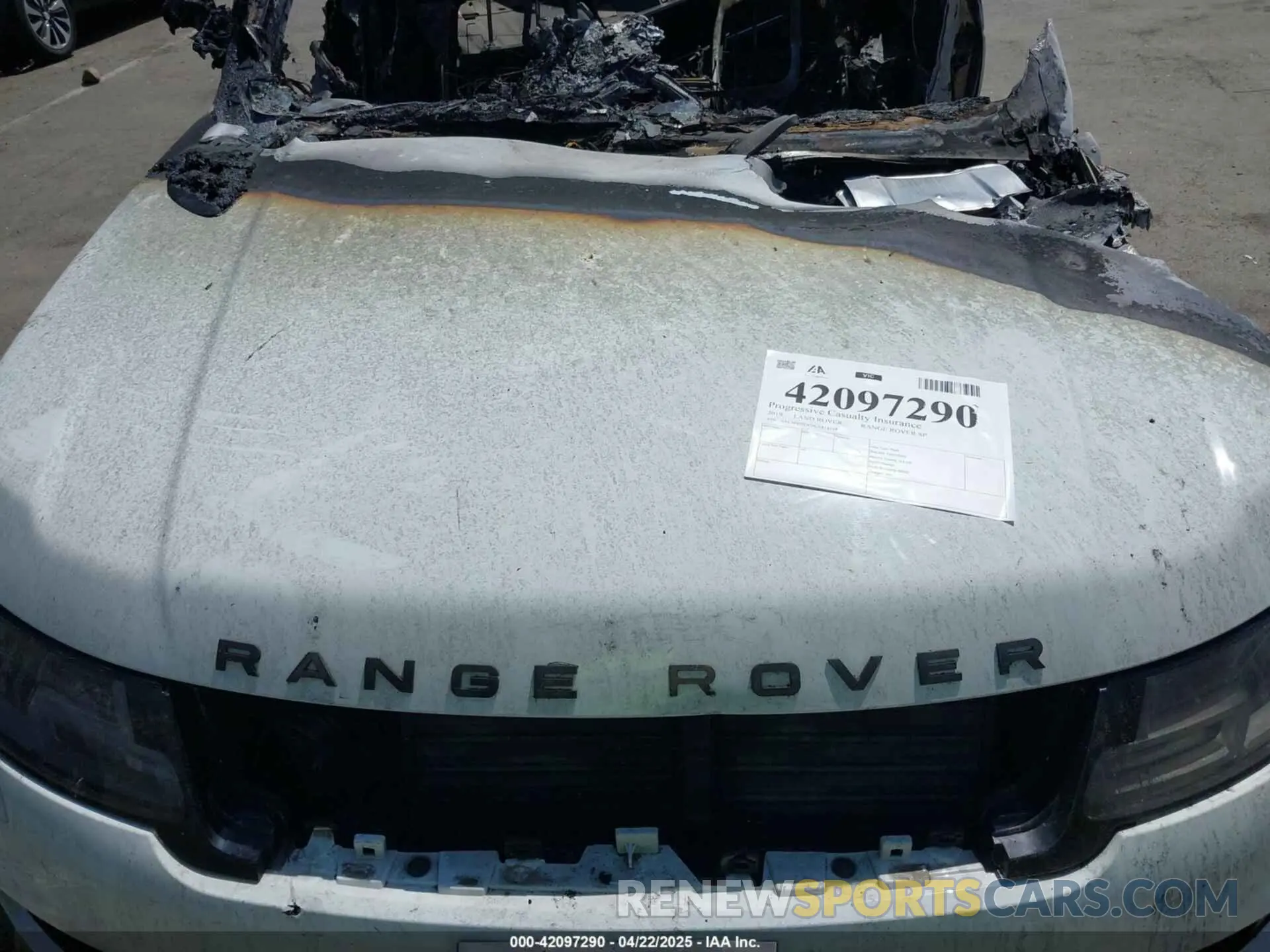 10 Photograph of a damaged car SALWR2RV2KA814148 LAND ROVER RANGE ROVER SPORT 2019